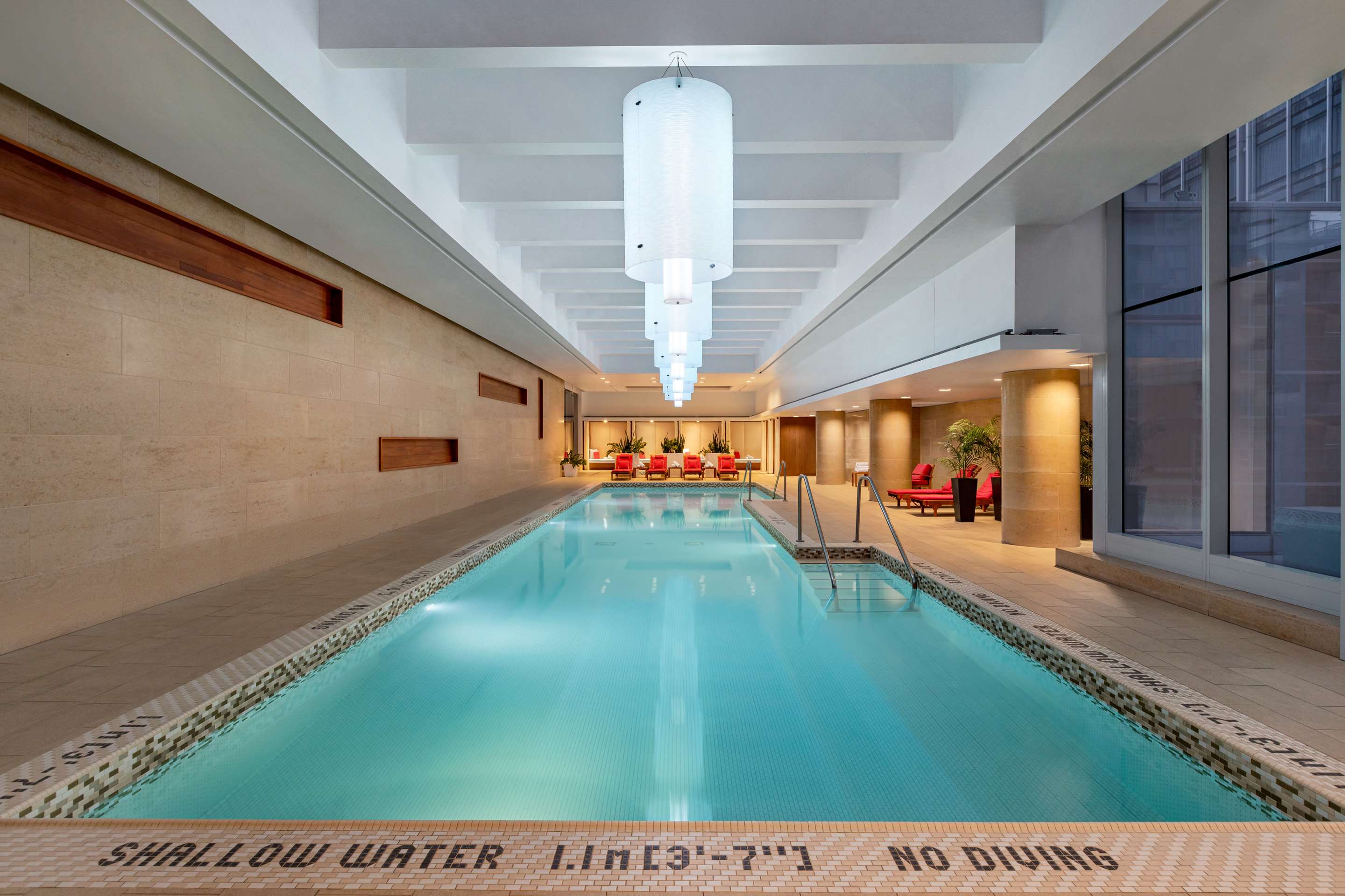 Shangri La Hotel Toronto Pool