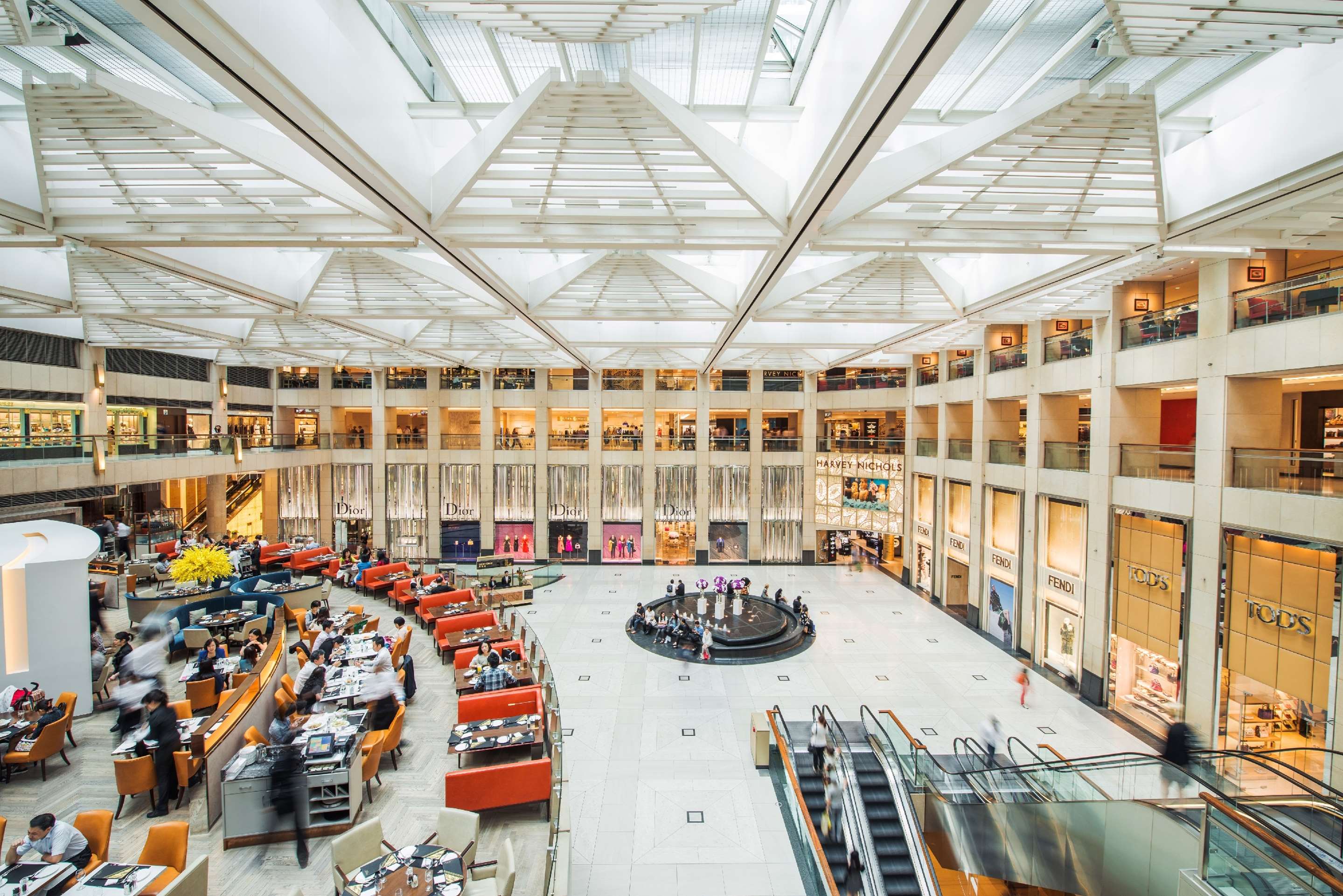LANDMARK Atrium (200+ high-end shops right below the hotel)