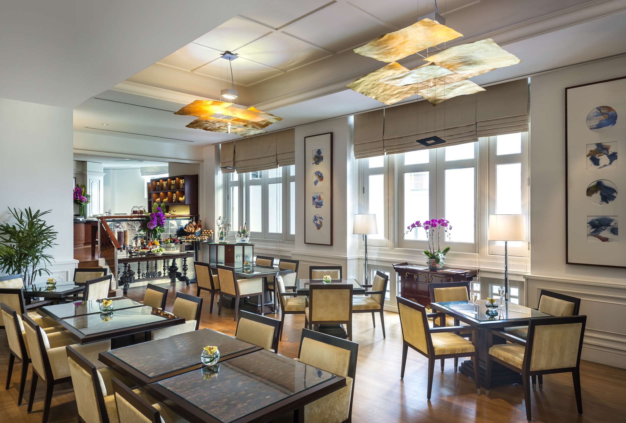 The Straits Club (Dining Area)