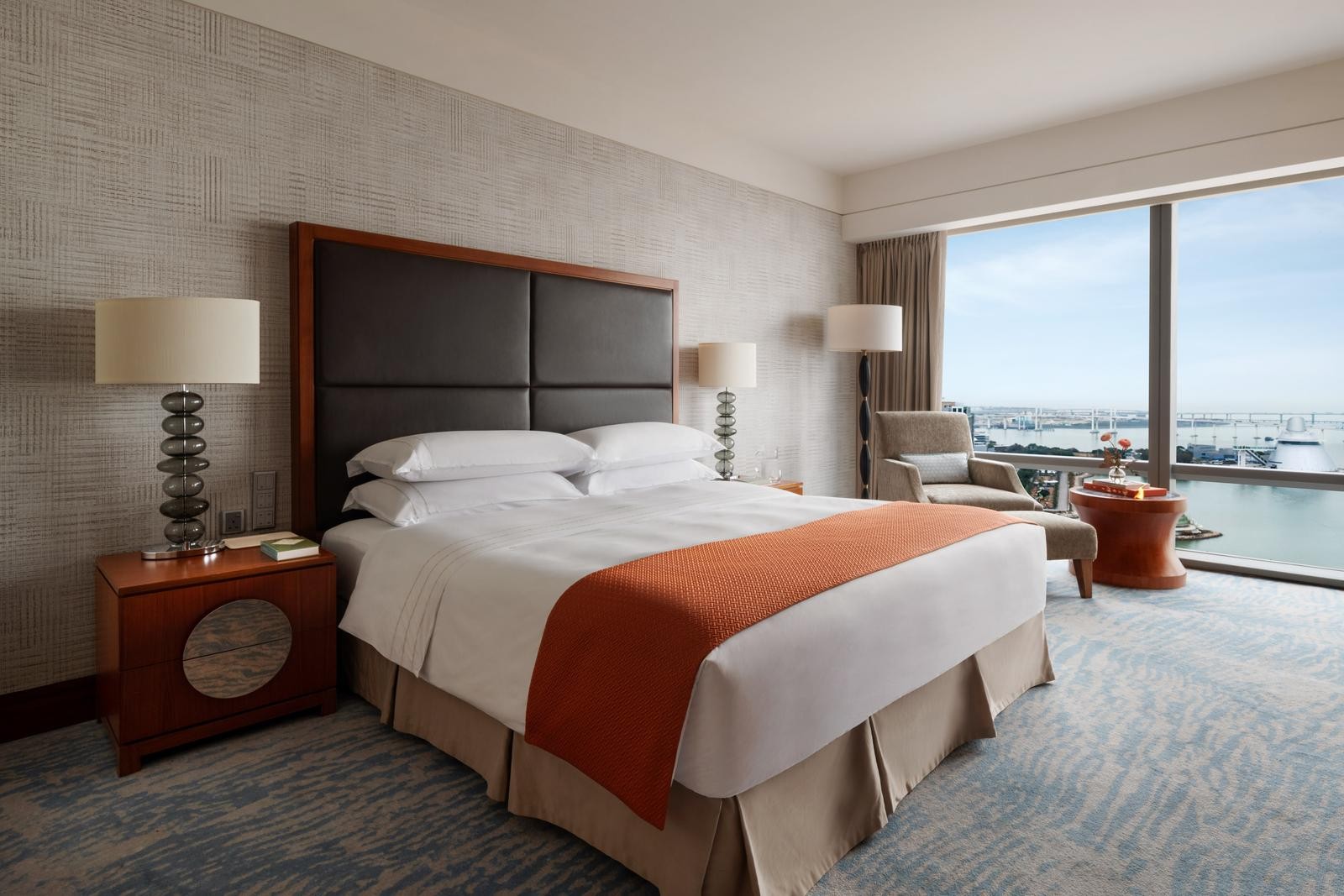 디럭스 베이 뷰룸