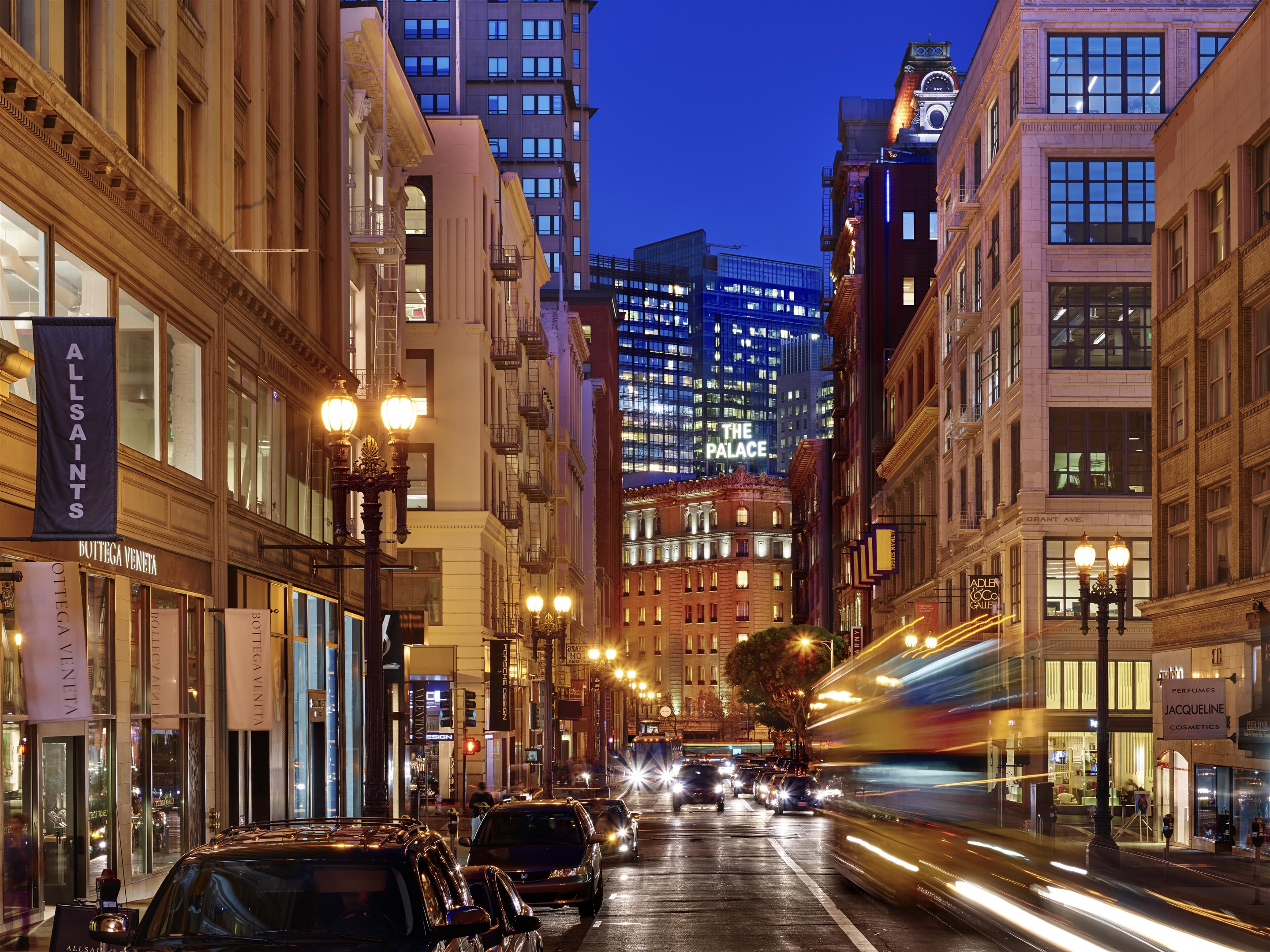 Palace Street Lights