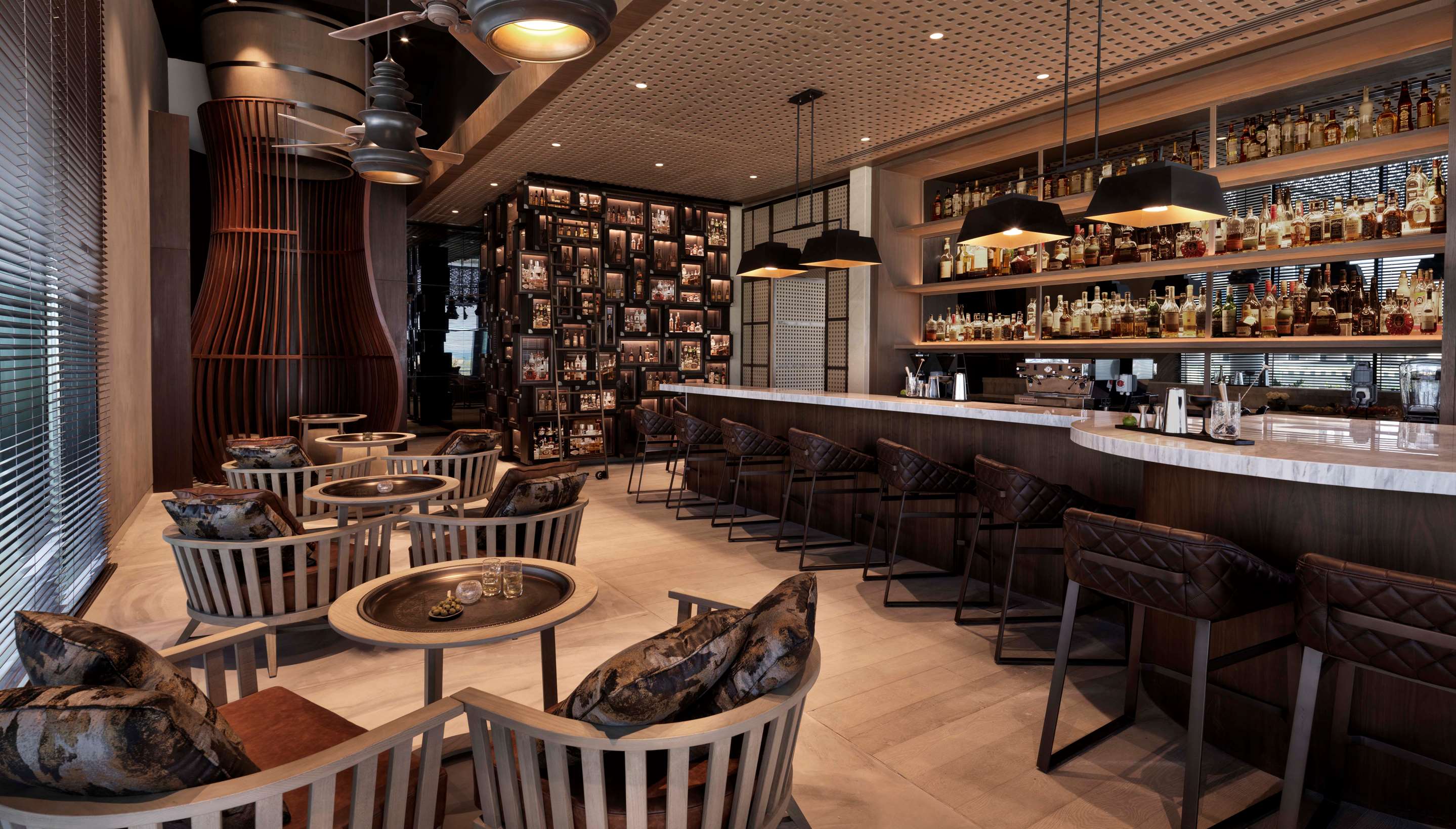 Amarbar Bar and Lounge