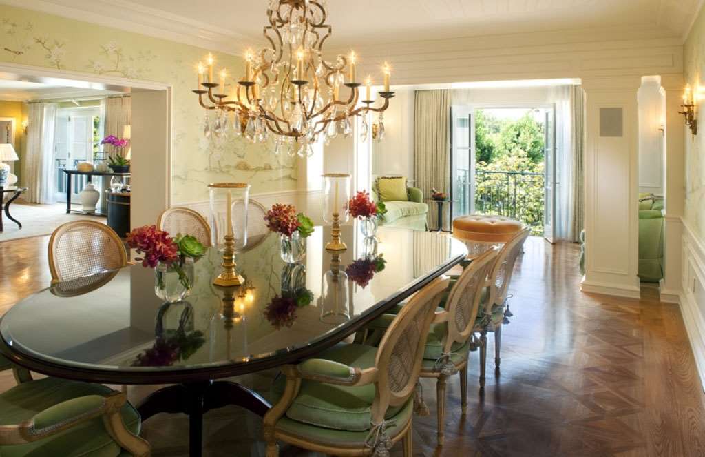 The Peninsula Suite Dining Room
