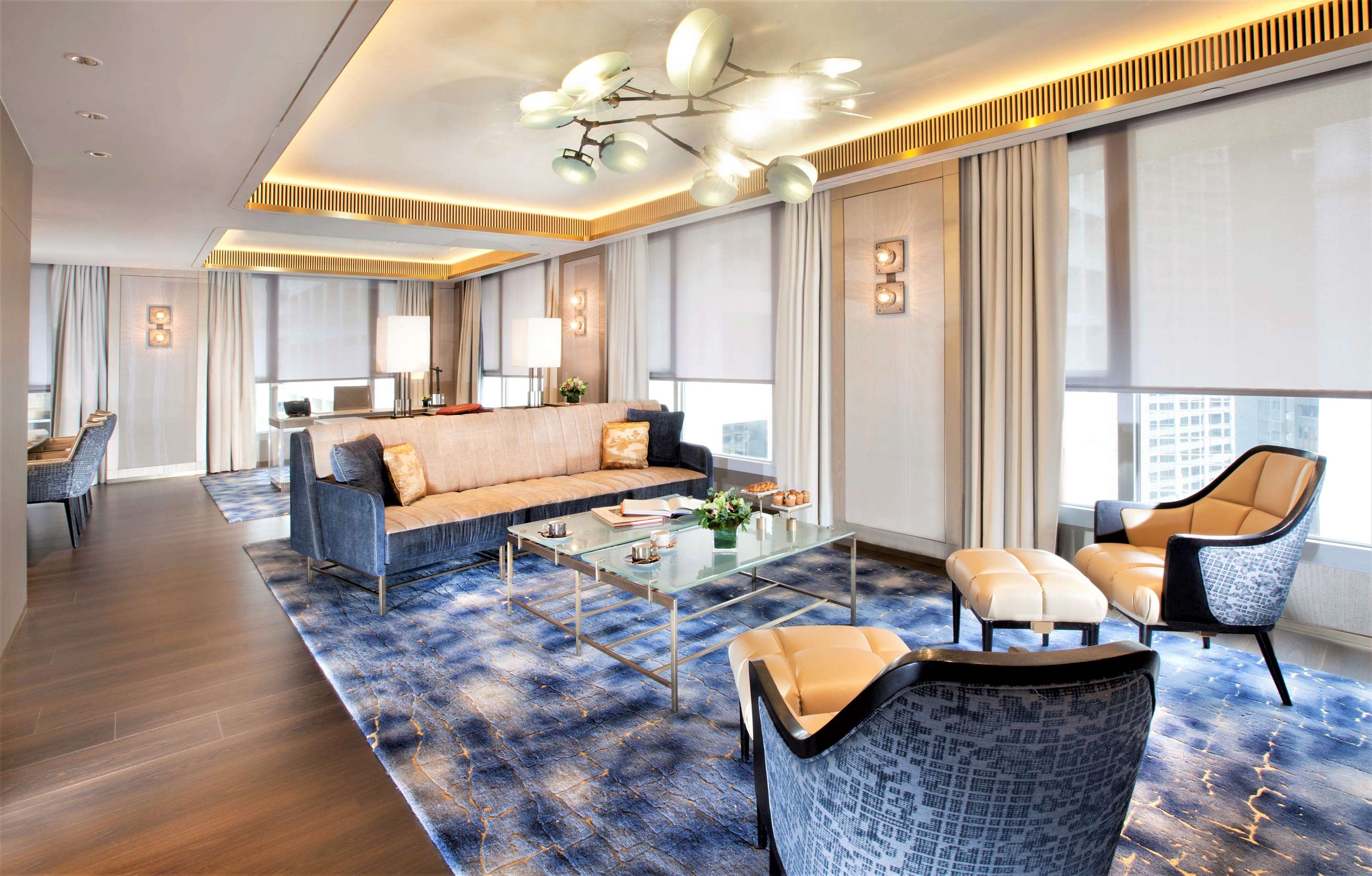 The Apartment Suite - Living