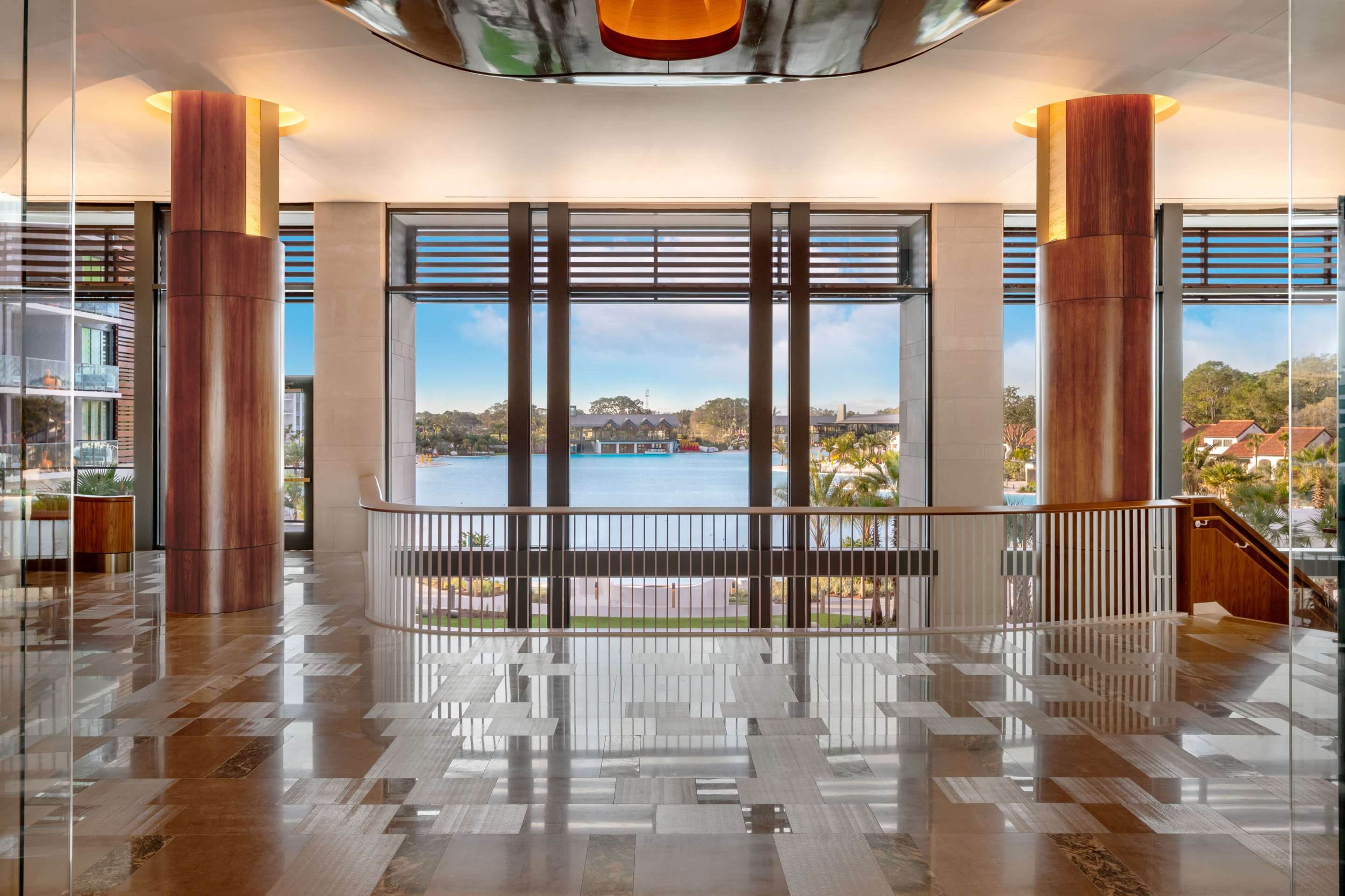 Lobby lagoon small
