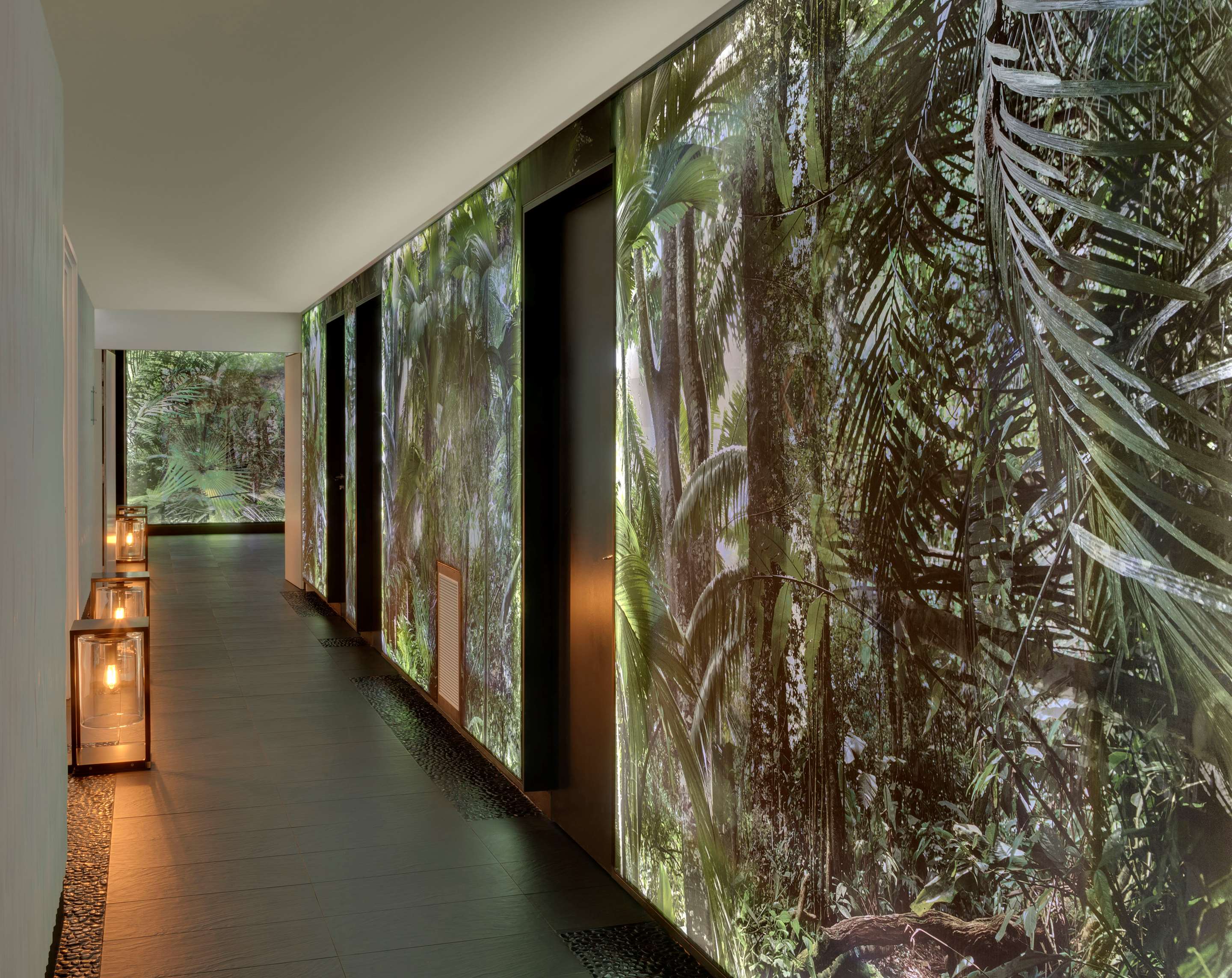 Spa Metropole by Givenchy