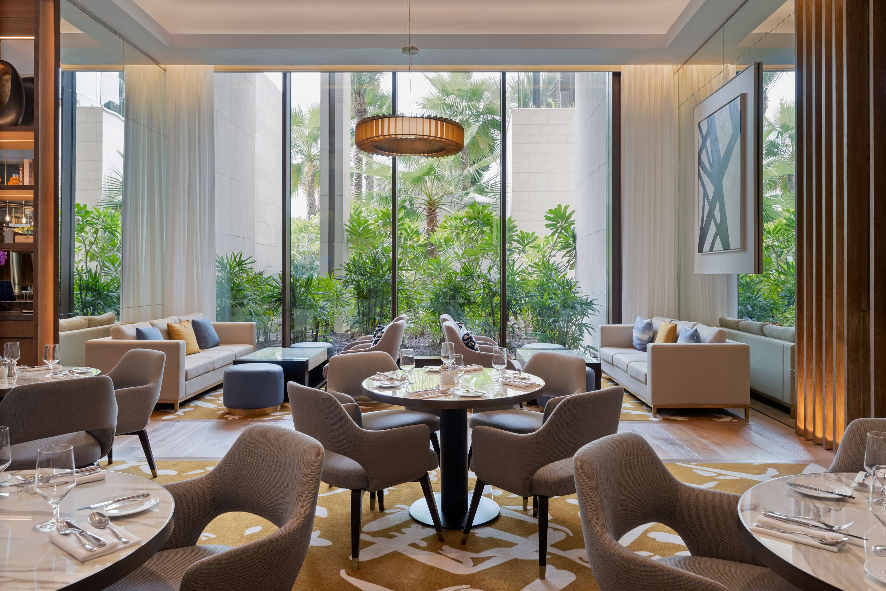 Royal Club Lounge Seating