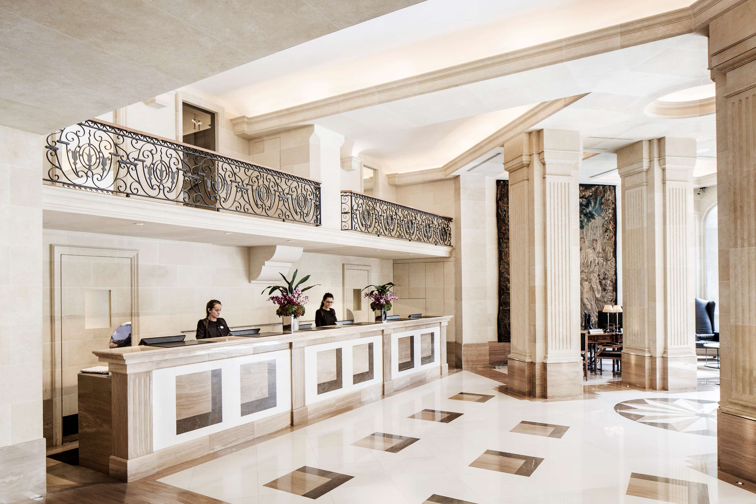 Reception & Concierge