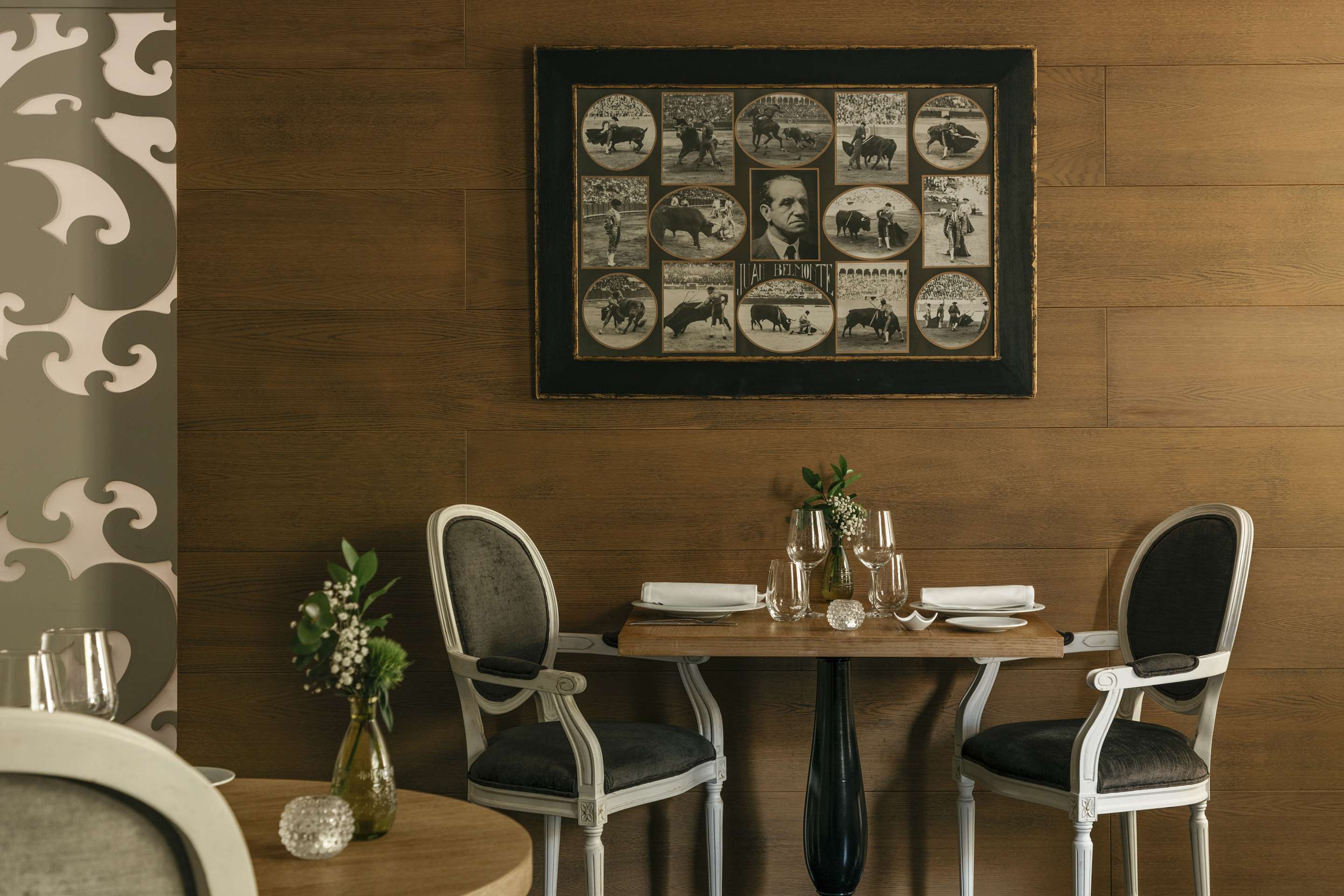 HotelColonGranMelia Burladero Tapas Restaurant