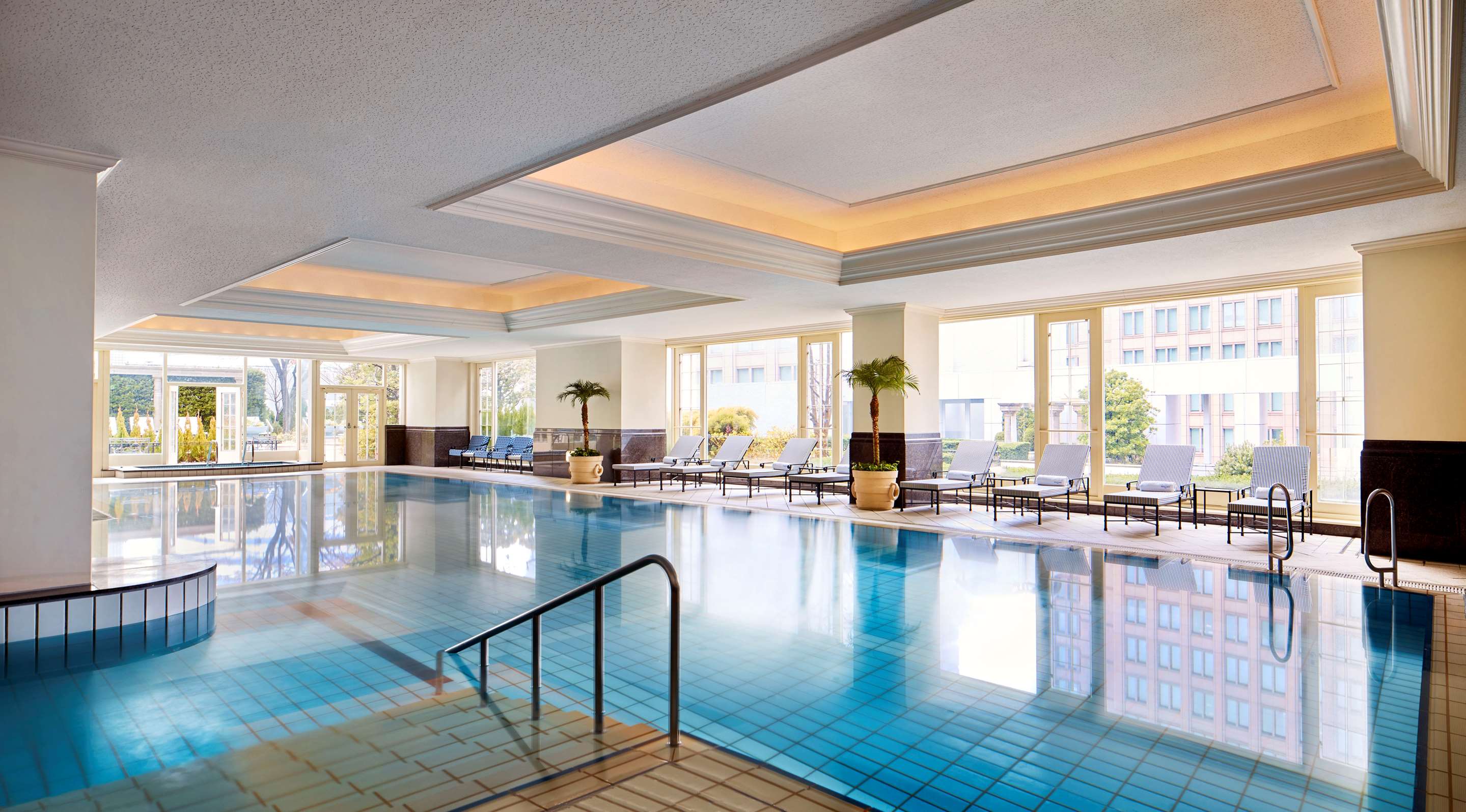 Fitness & Spa Pool Area