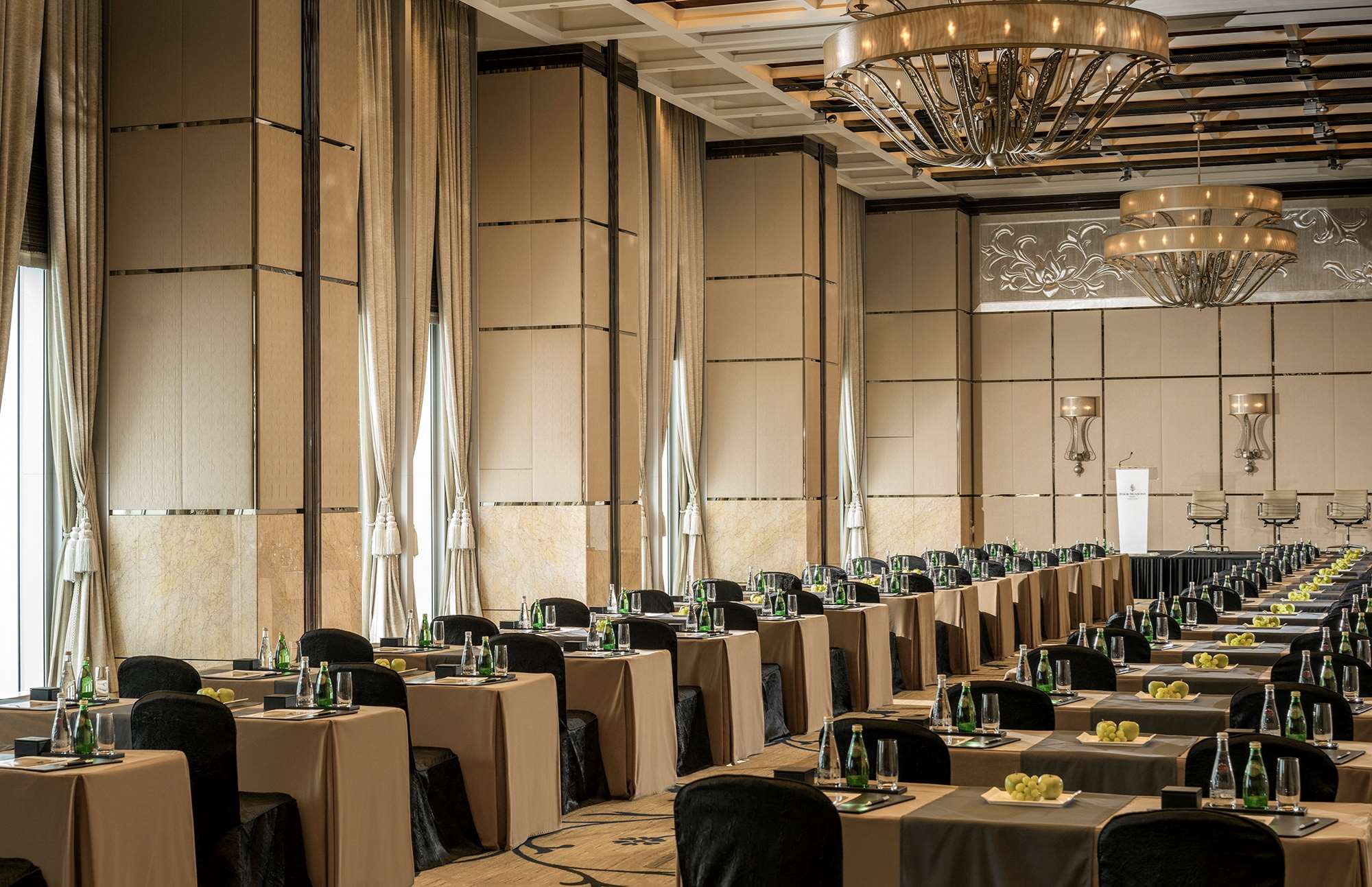 Harbour View Ballroom Classroom