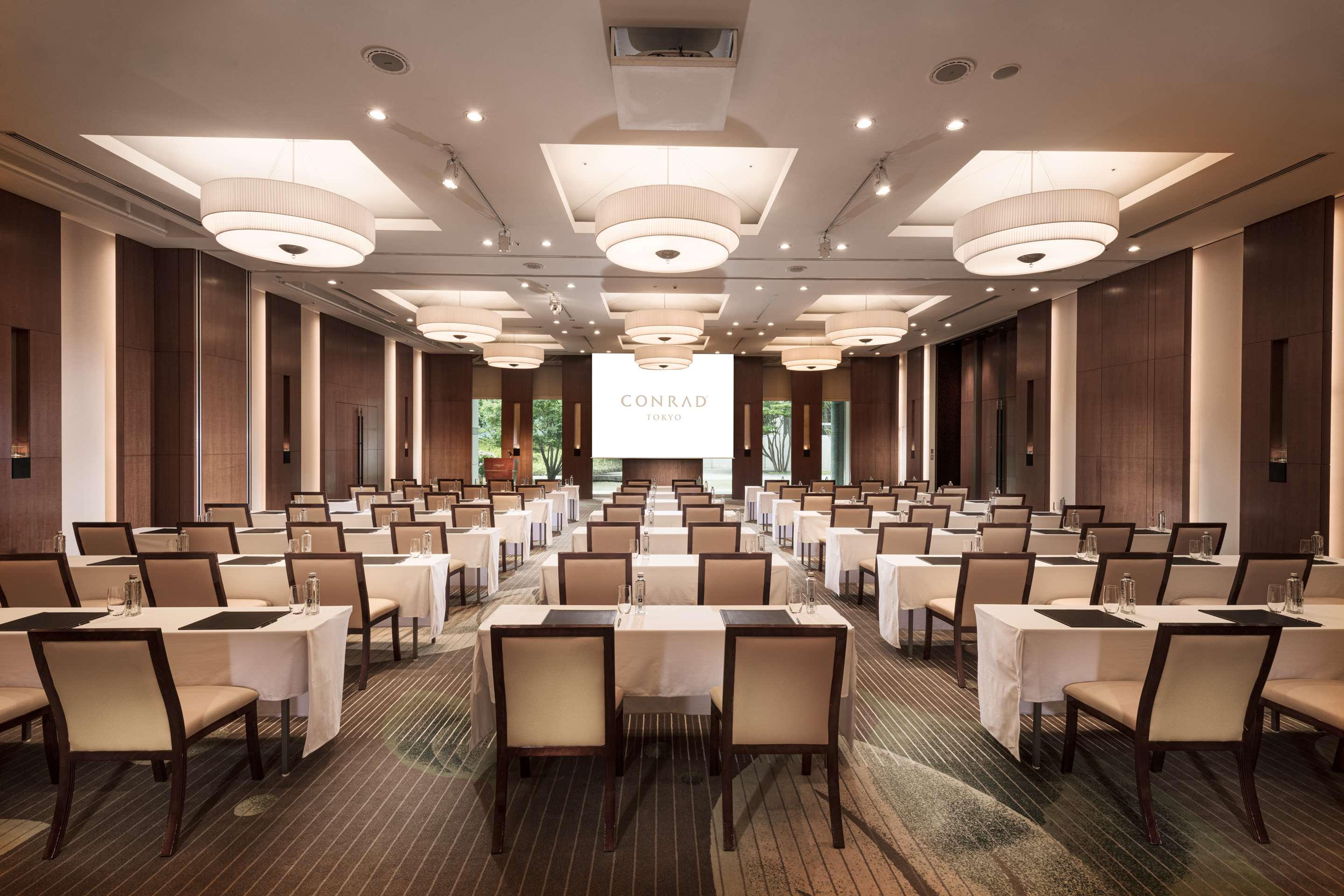 Hamarikyu Ballroom (Junior Ballroom)