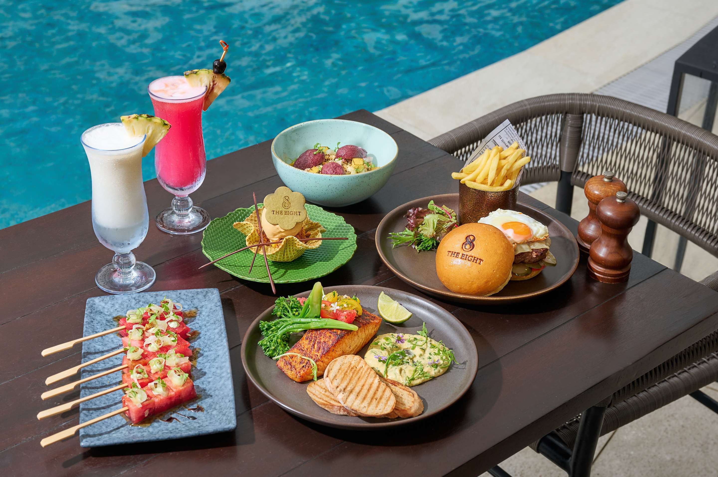 The Eight New Poolside Dining