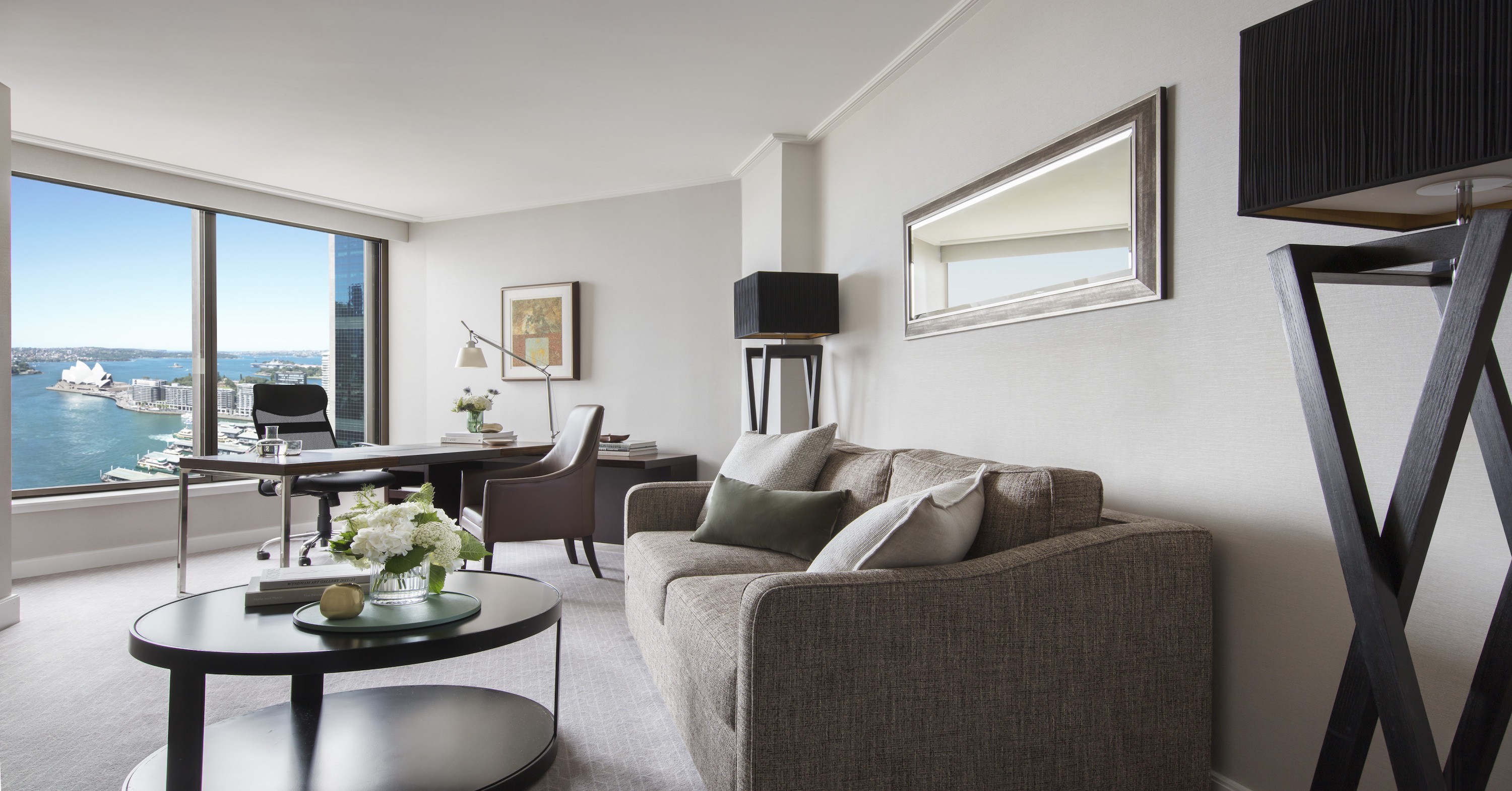 원 베드룸 풀 하버 클럽 스위트