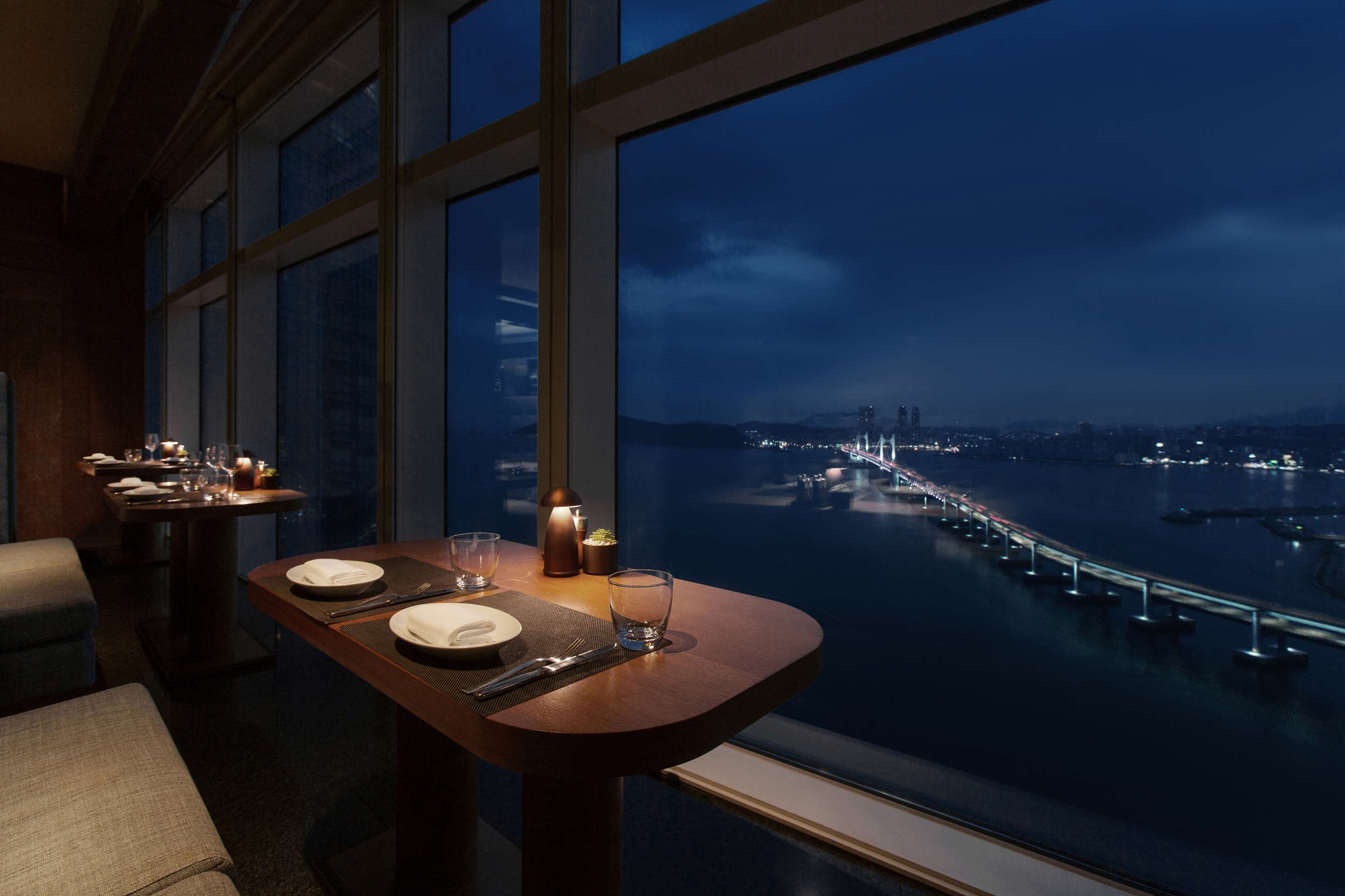 Dining Room Couple Seat