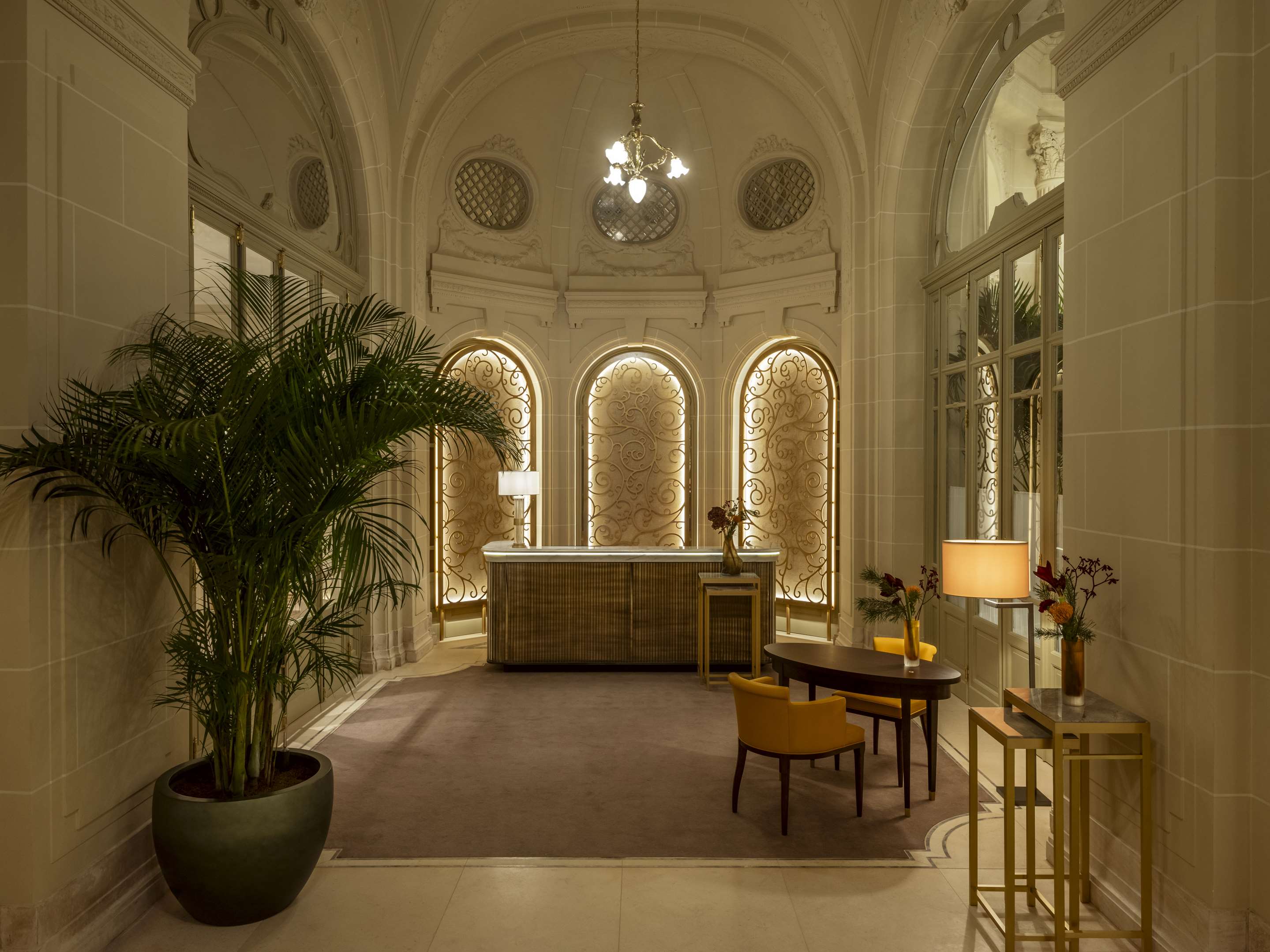 Corinthia Brussels Concierge