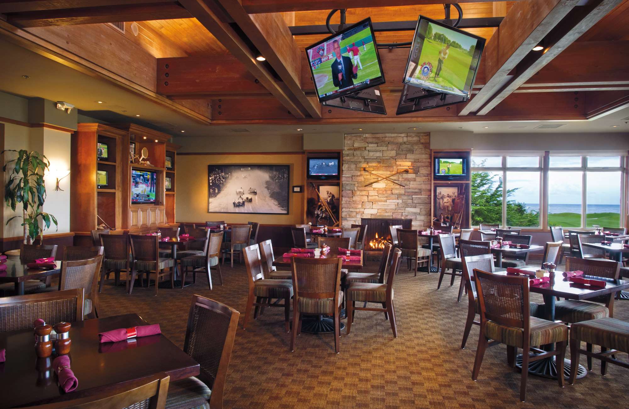 Pebble Beach Resorts - The Inn at Spanish Bay -Sticks Restaurant c Scott Campbell