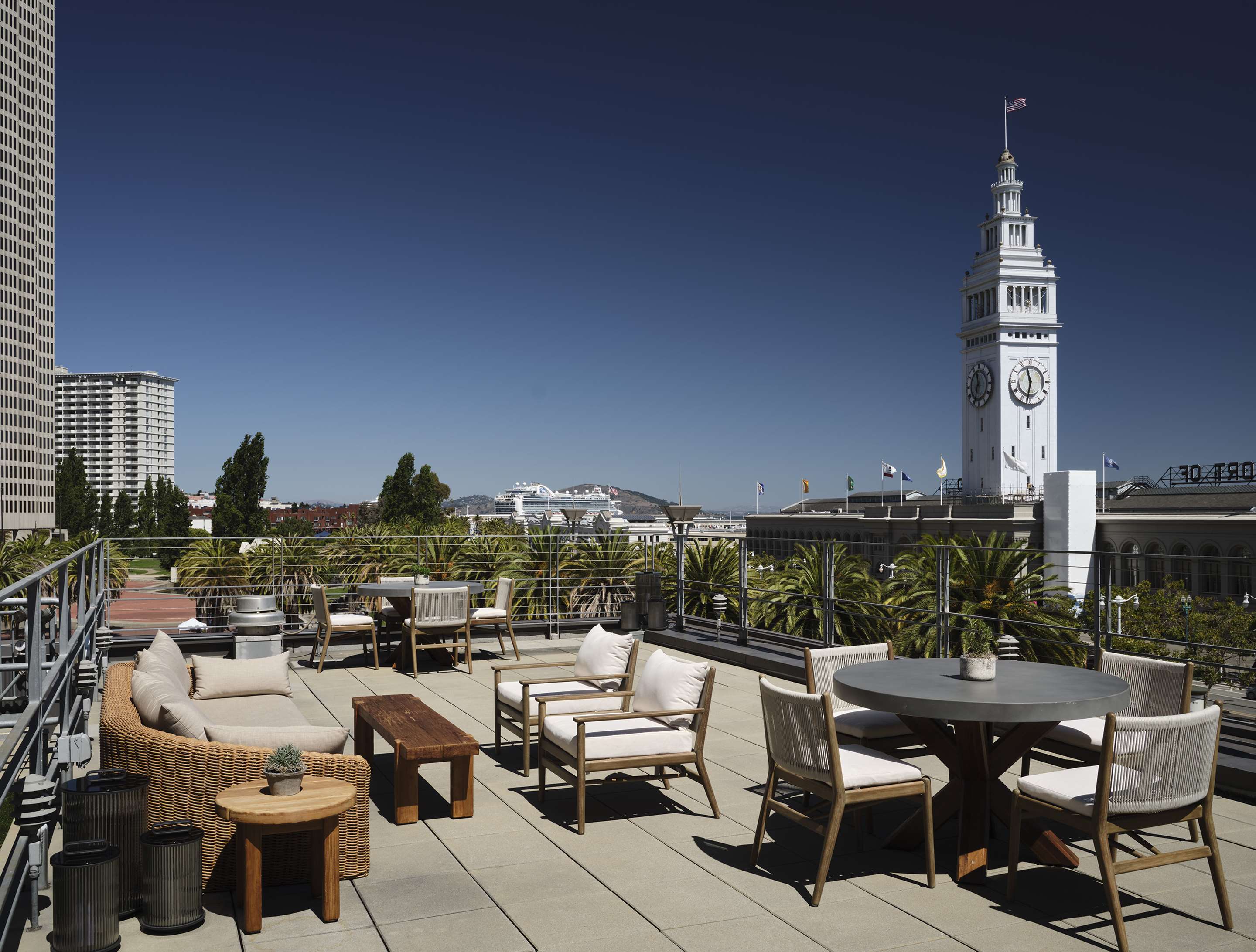 Hotel SF Coastal Priaire Terrace