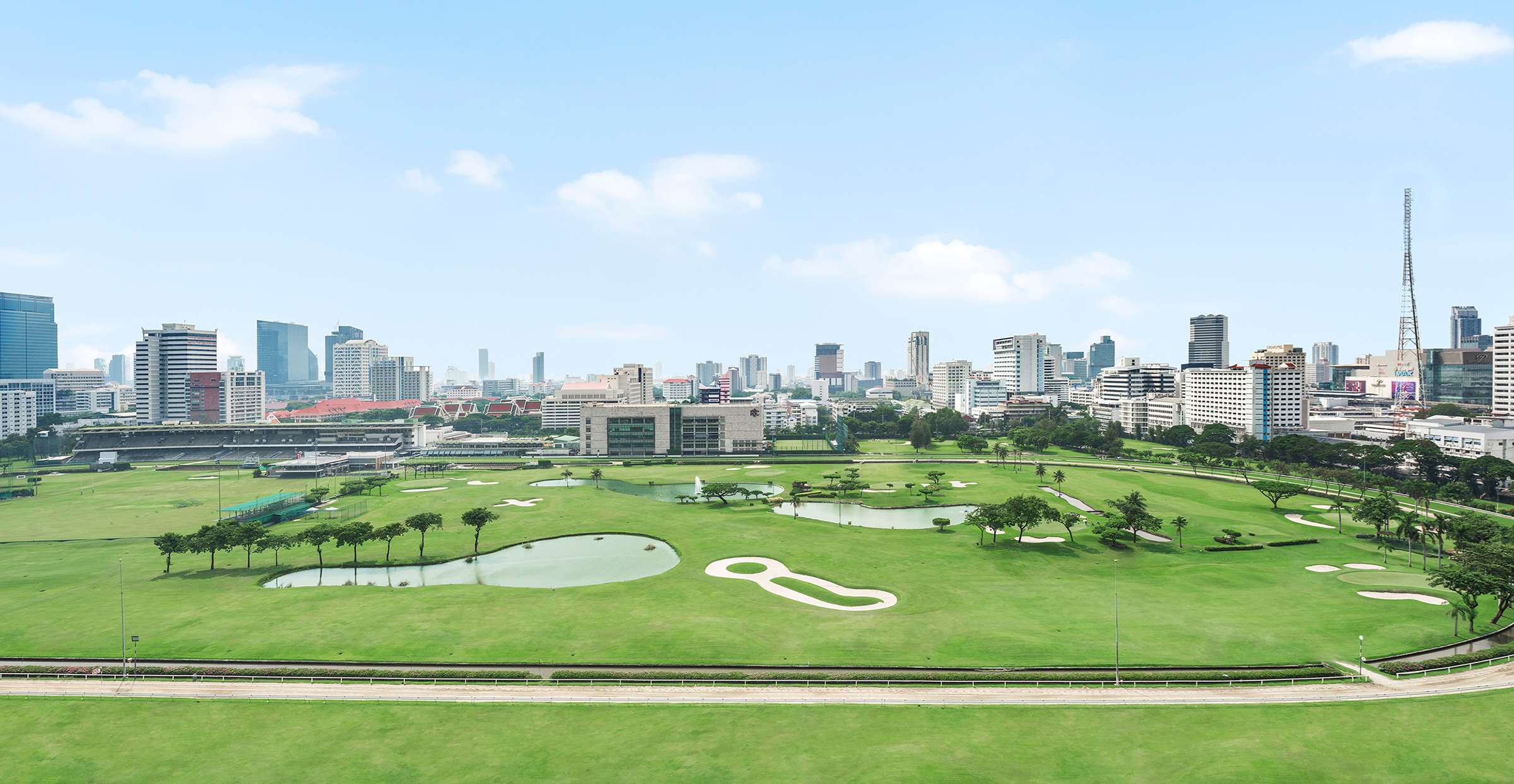 Guest Room - Royal Bangkok Sports Club View