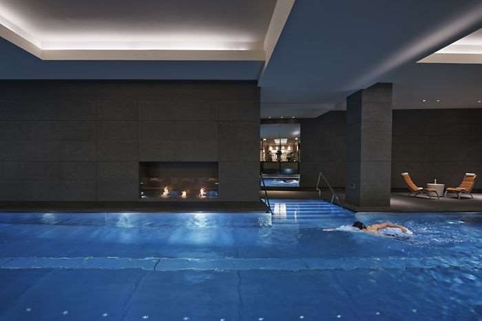 MO London luxury spa pool