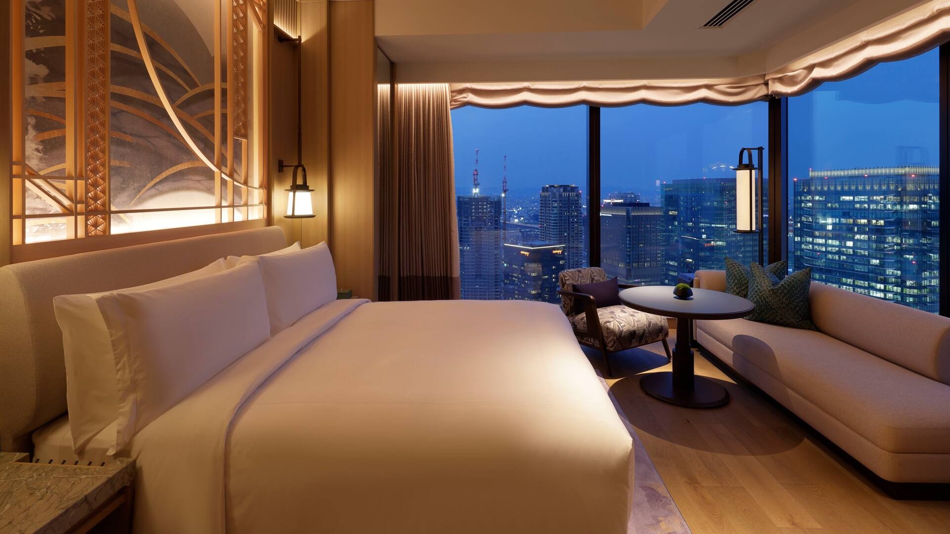 아스토리아 펜트하우스