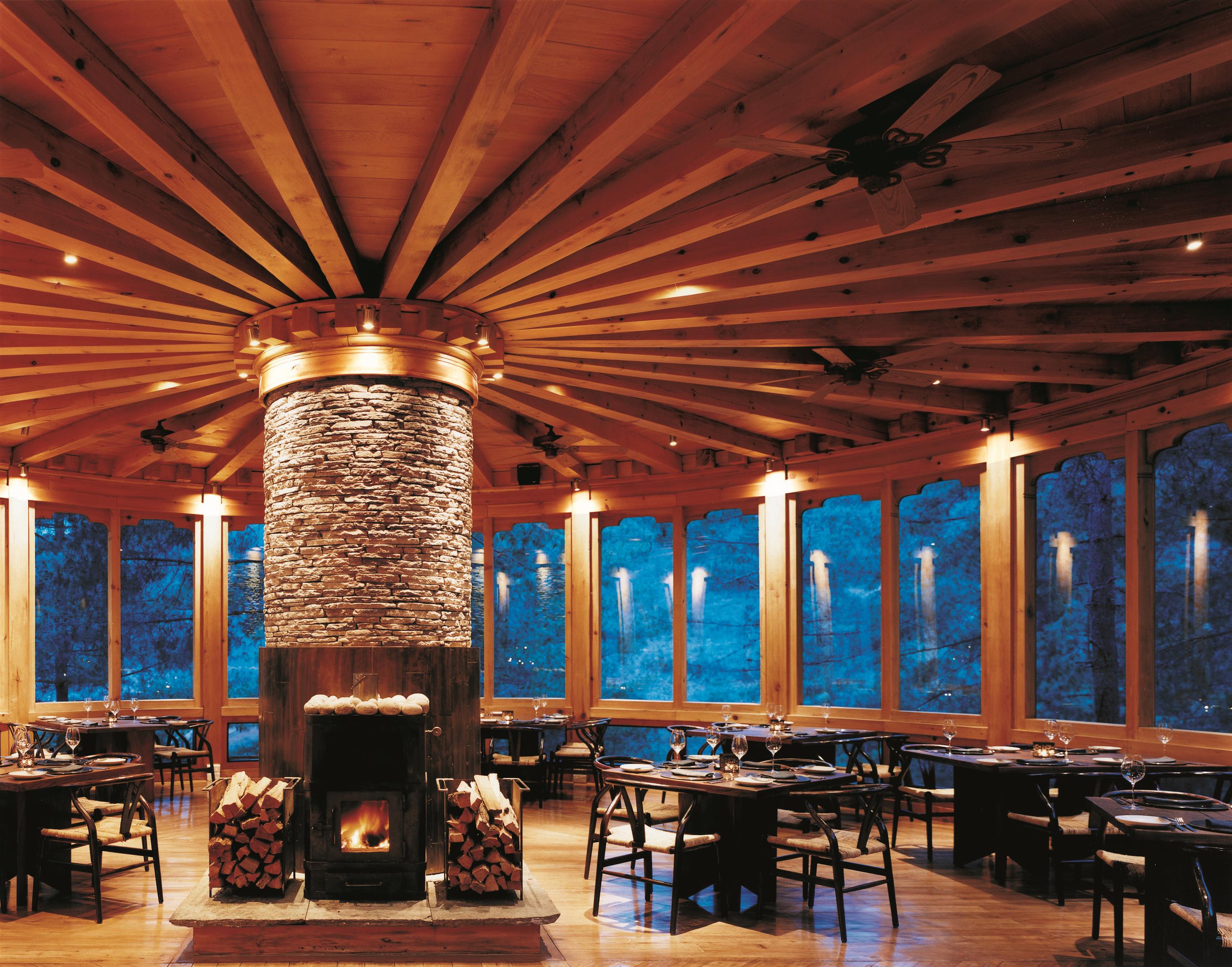 Uma Paro Bukhari Restaurant