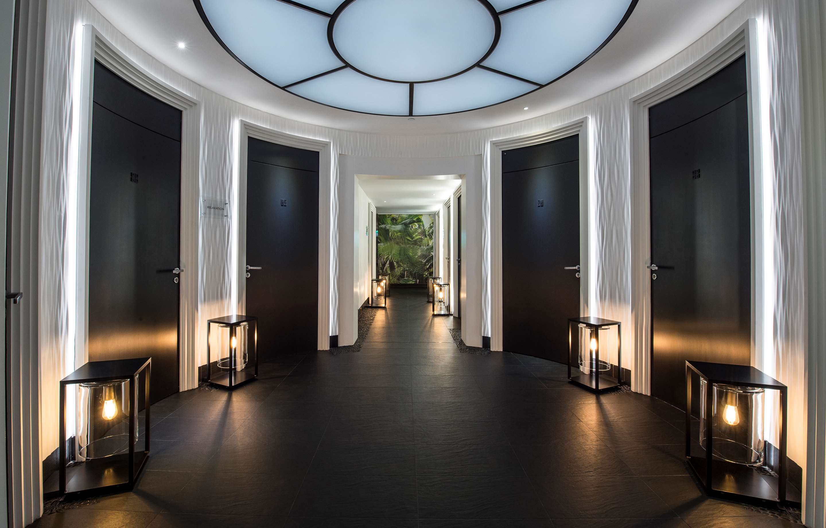 Spa Metropole by Givenchy