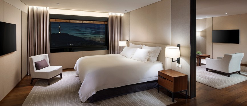 프리미어 스위트