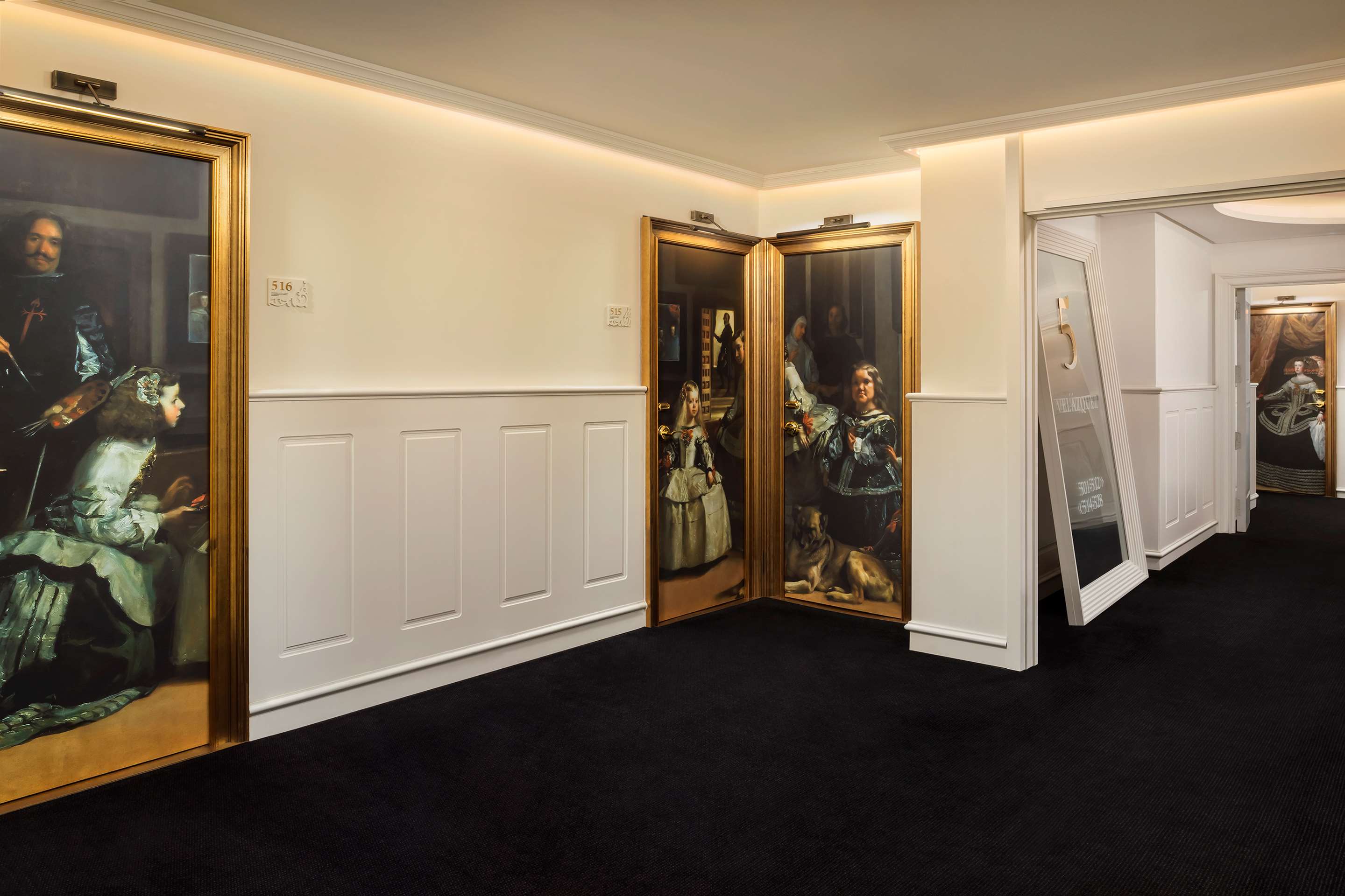 Hallways 5th Floor Velazquez