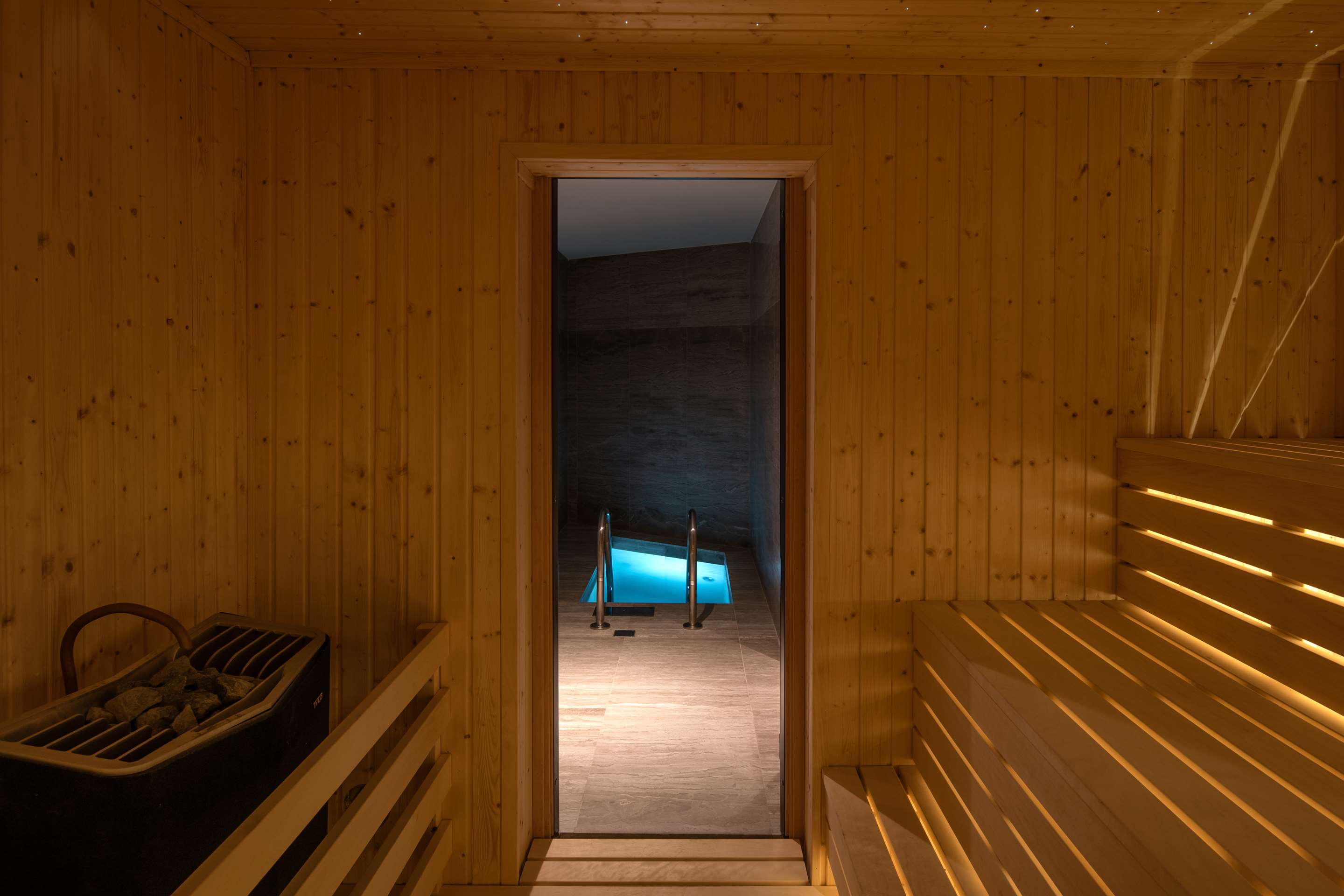 BanyaSanariumandPlungePool