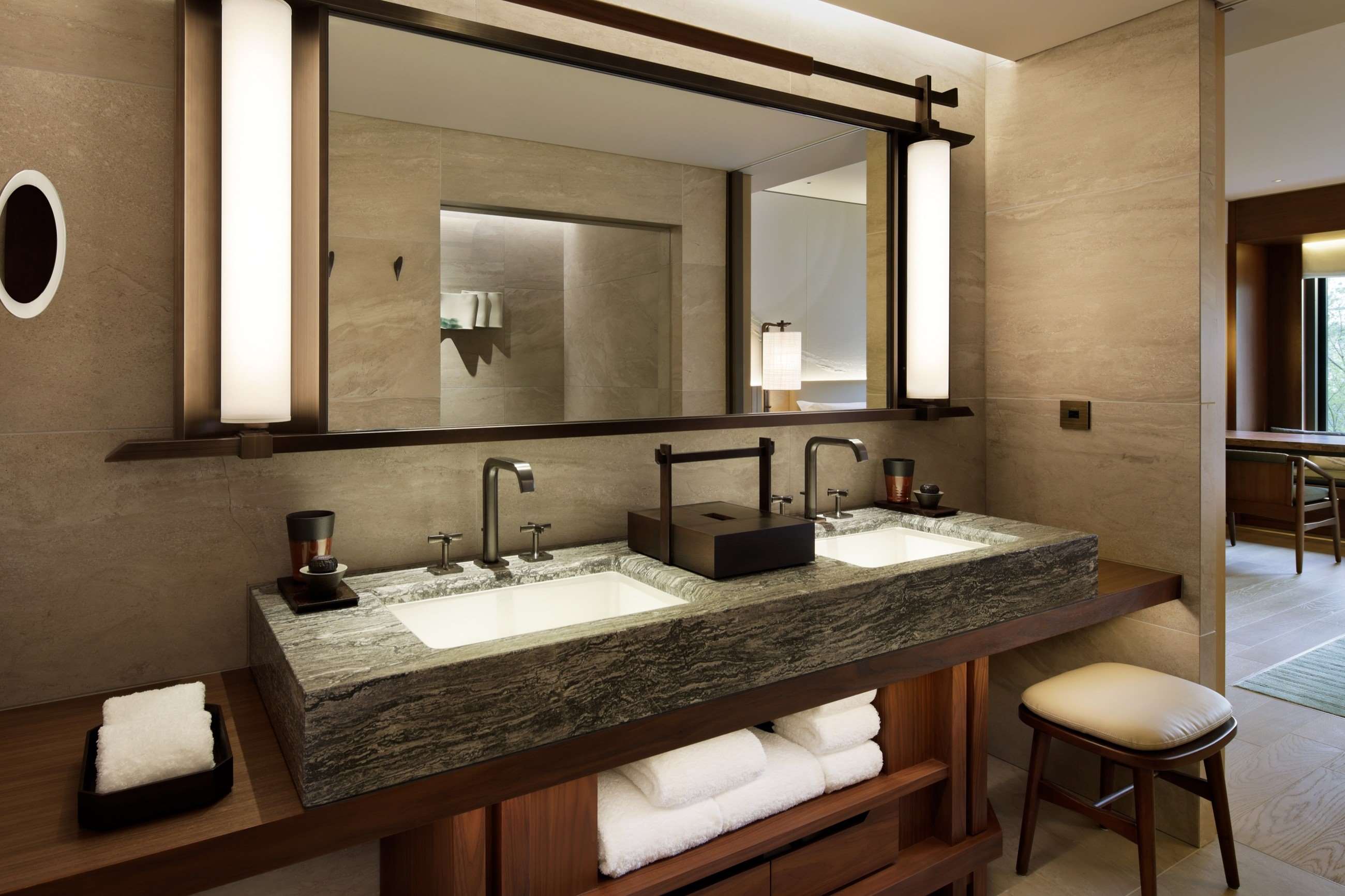 dx Guestroom BathRoom