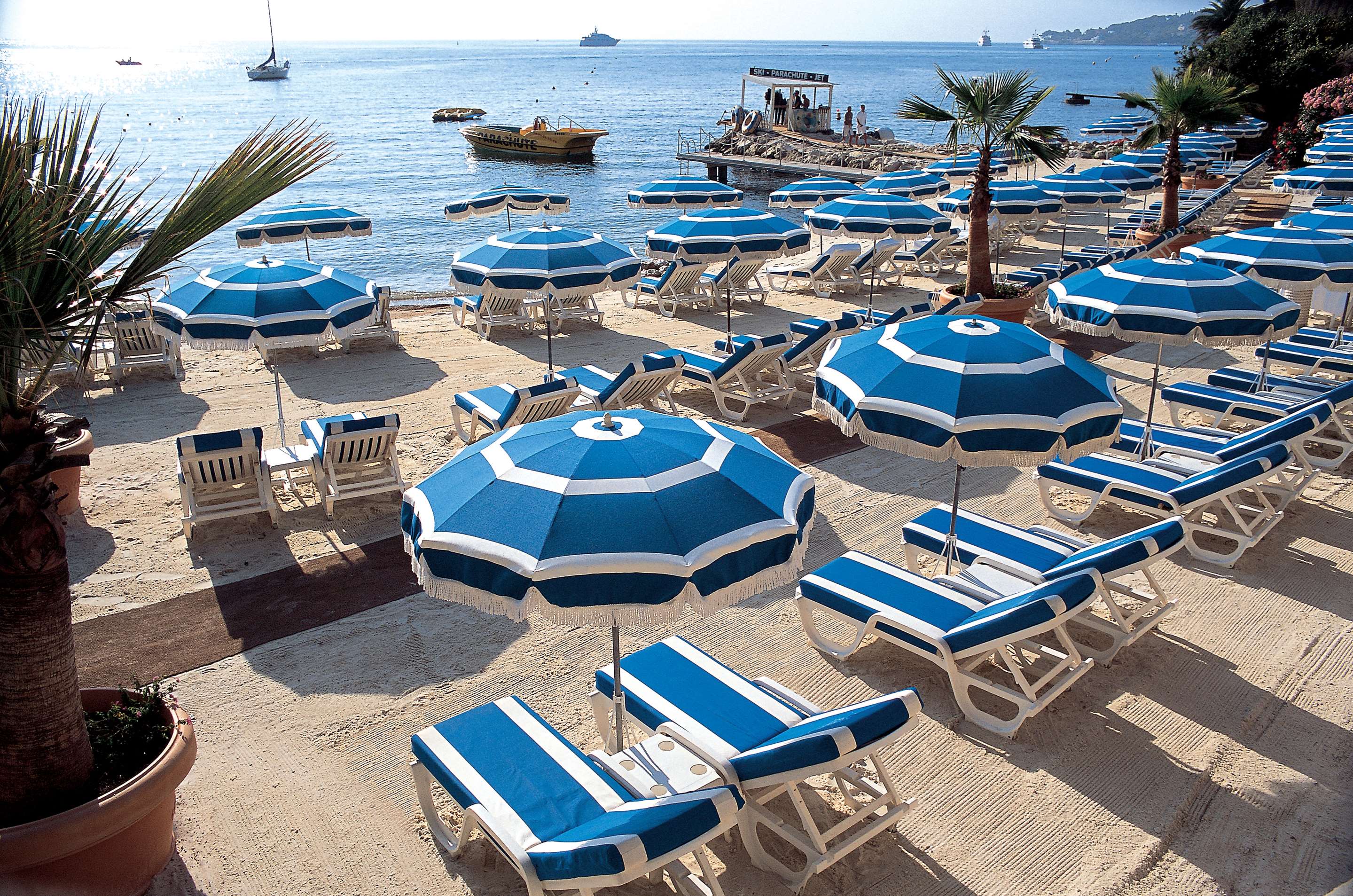 Royal-Riviera private Sandy Beach