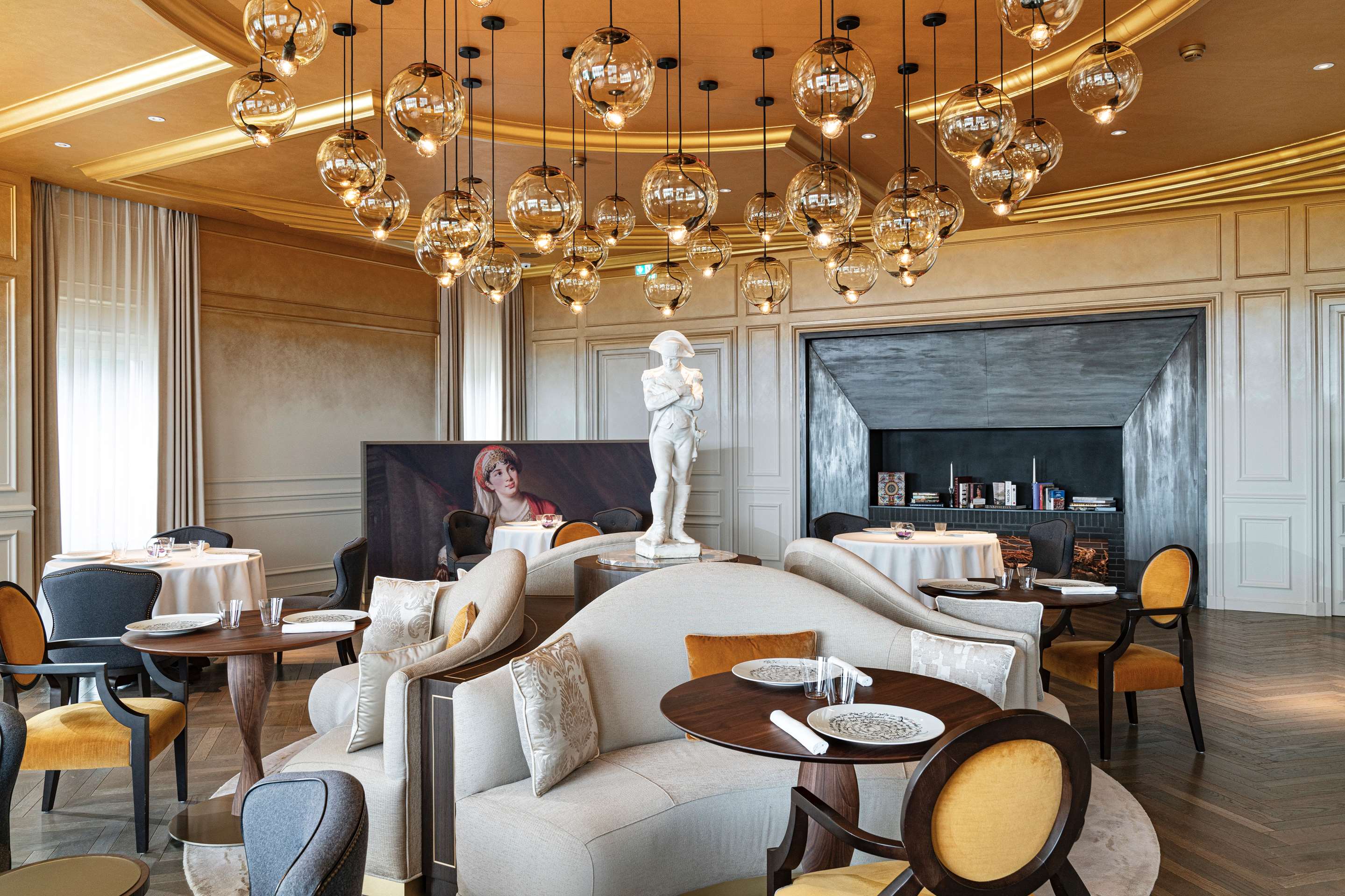 Le Royal, Gastronomic Restaurant