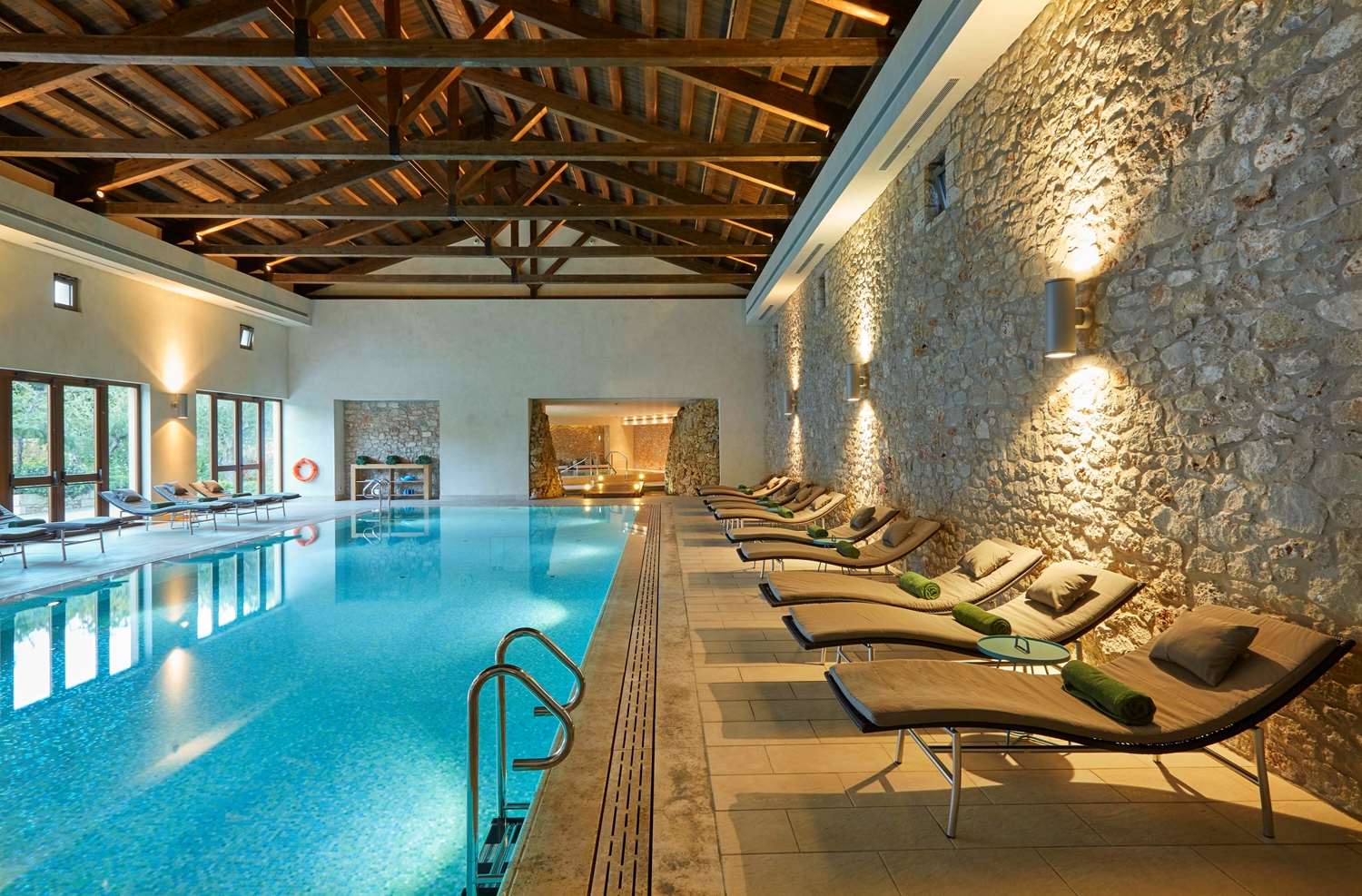 Romanos Health Club pool