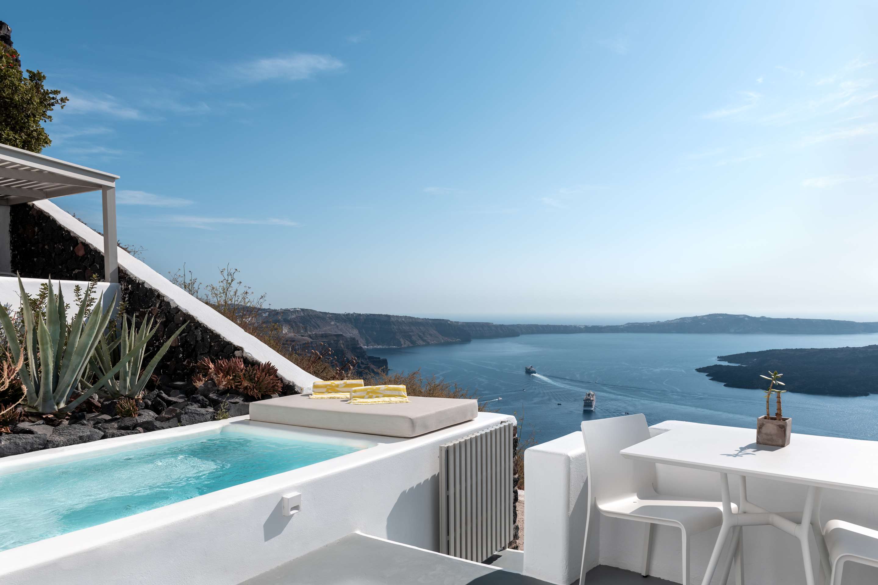 Grace Hotel Outdoor Plunge Pool