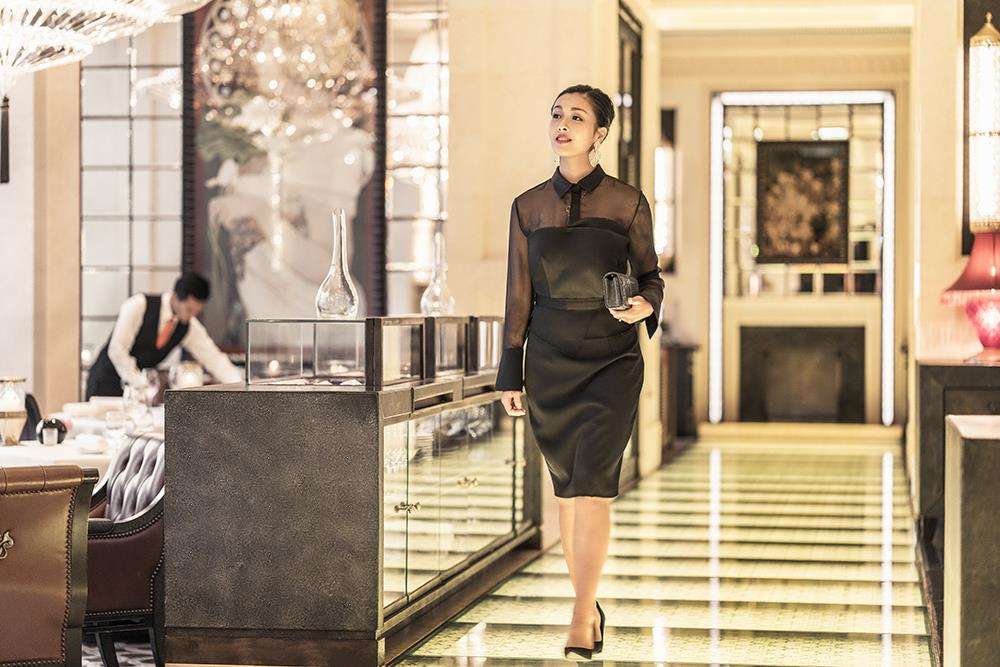 Caprice Arrival Experience