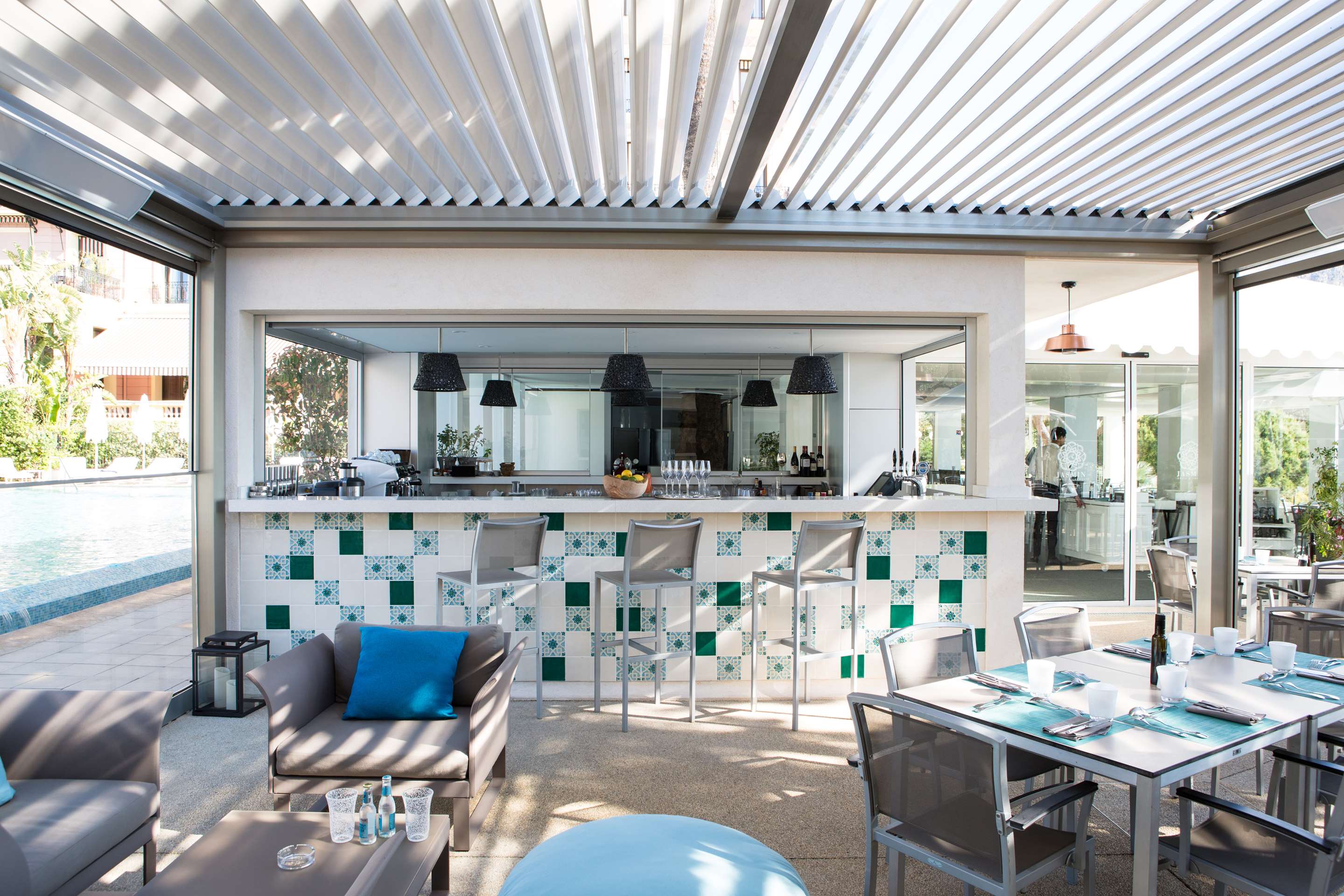 Jasmin Grill & Lounge