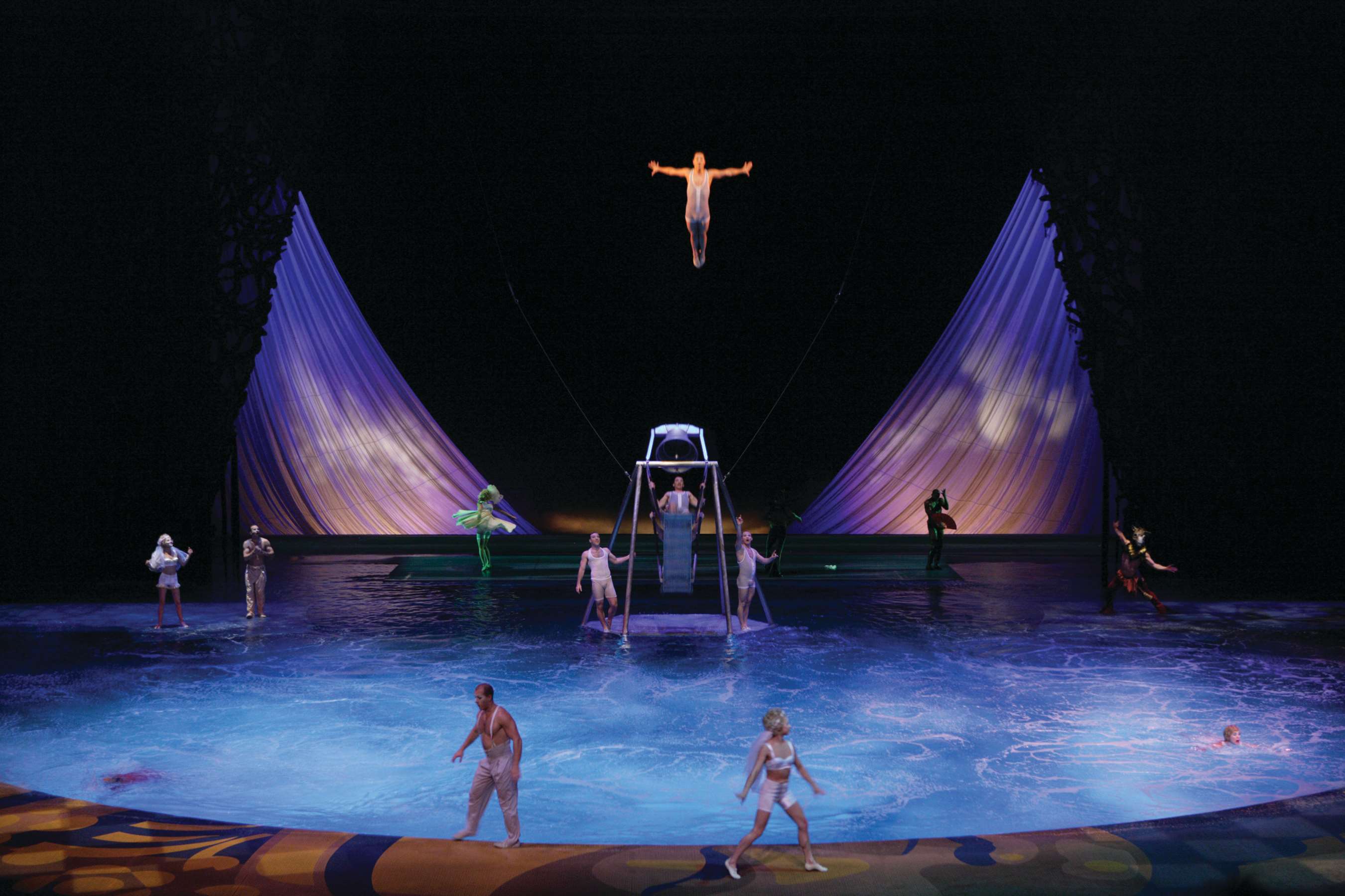 "O" by Cirque du Soleil