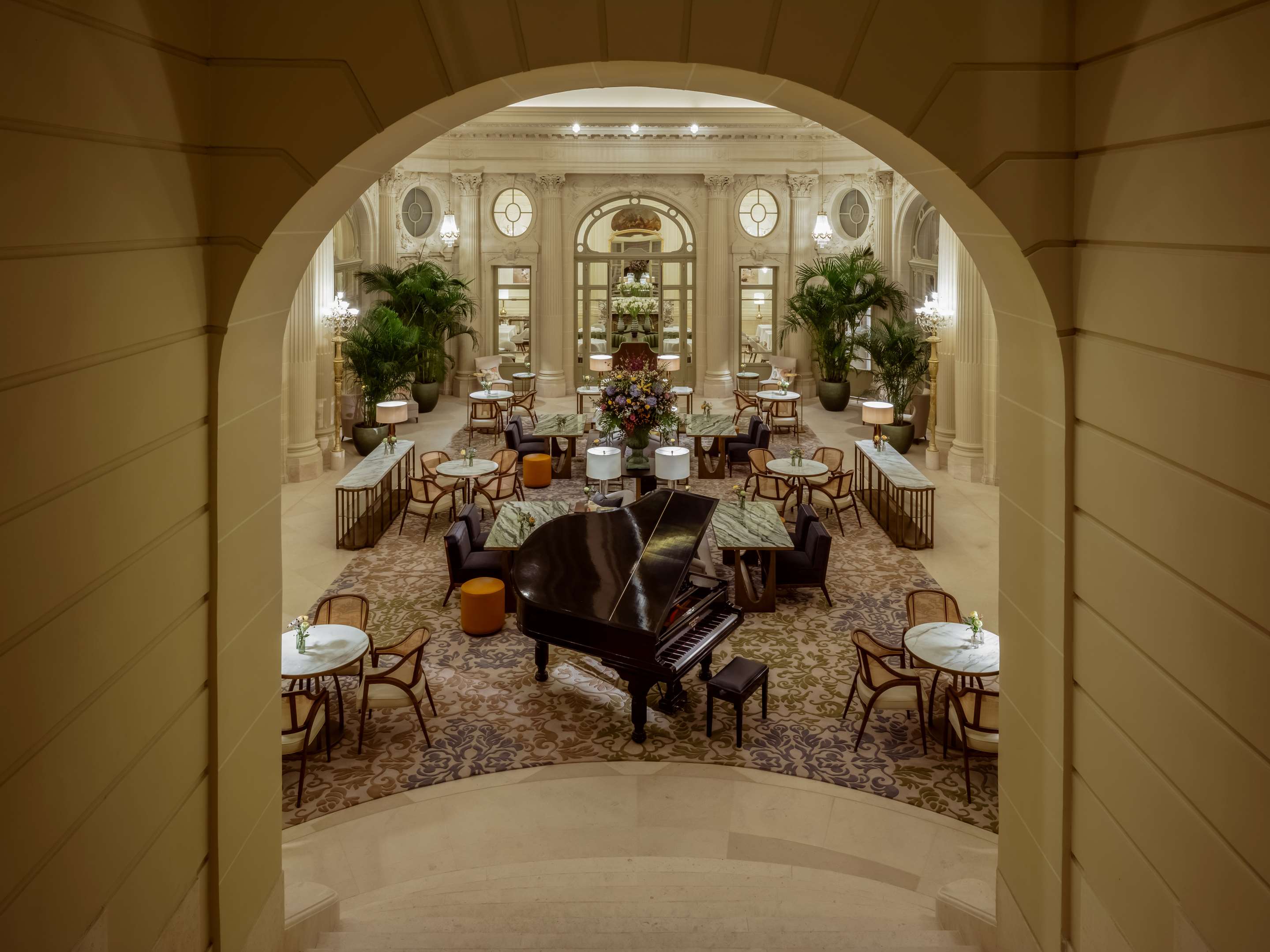Grand staircase Corinthia Grand Hotel Astoria