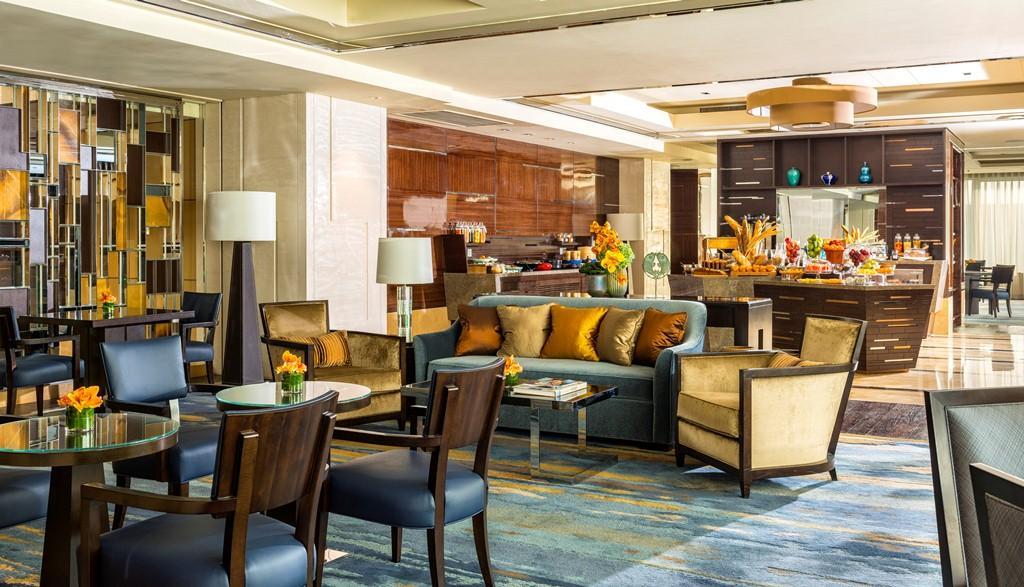 Club Lounge breakfast set up