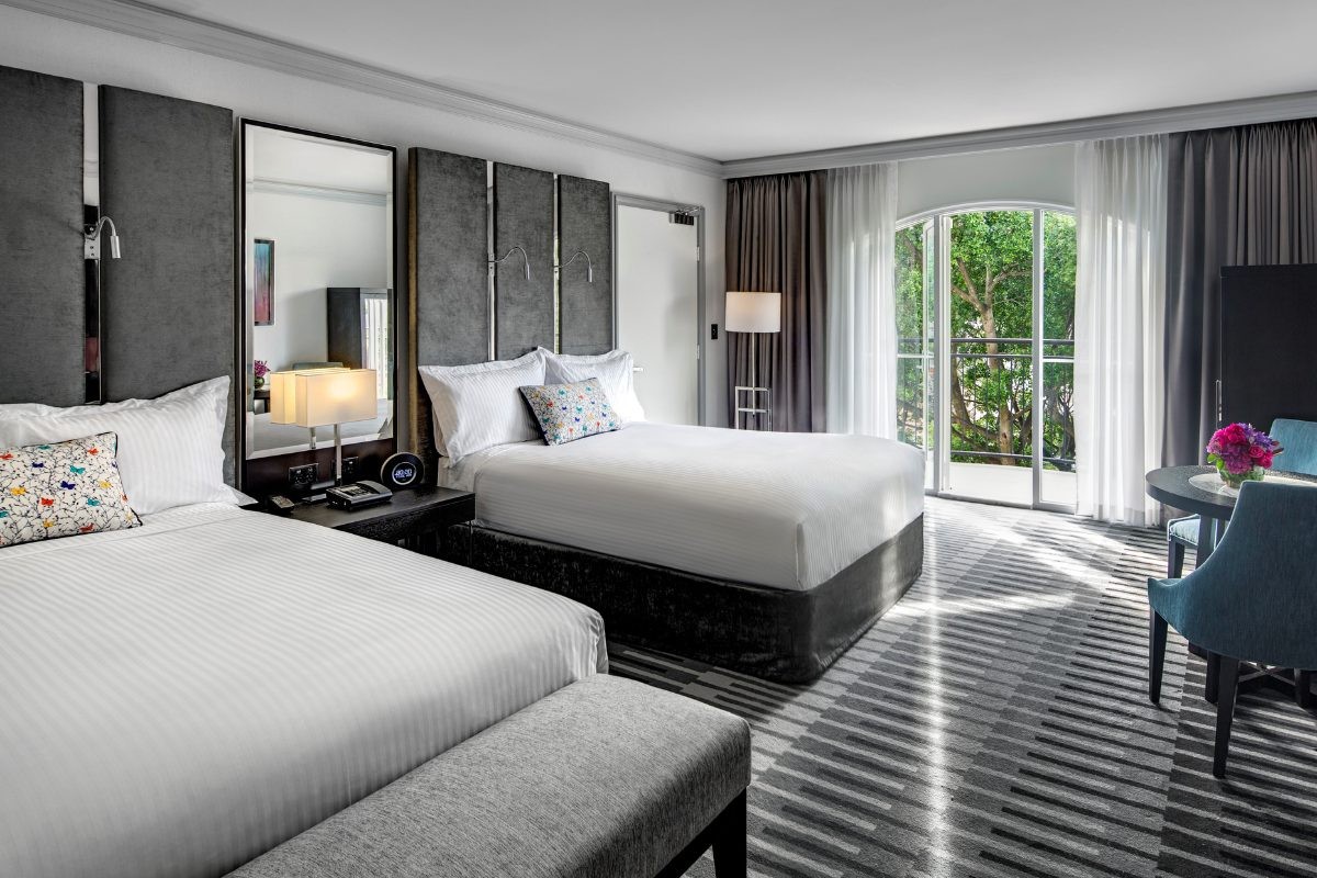 더블 클래식 발코니 빌리지 뷰 룸