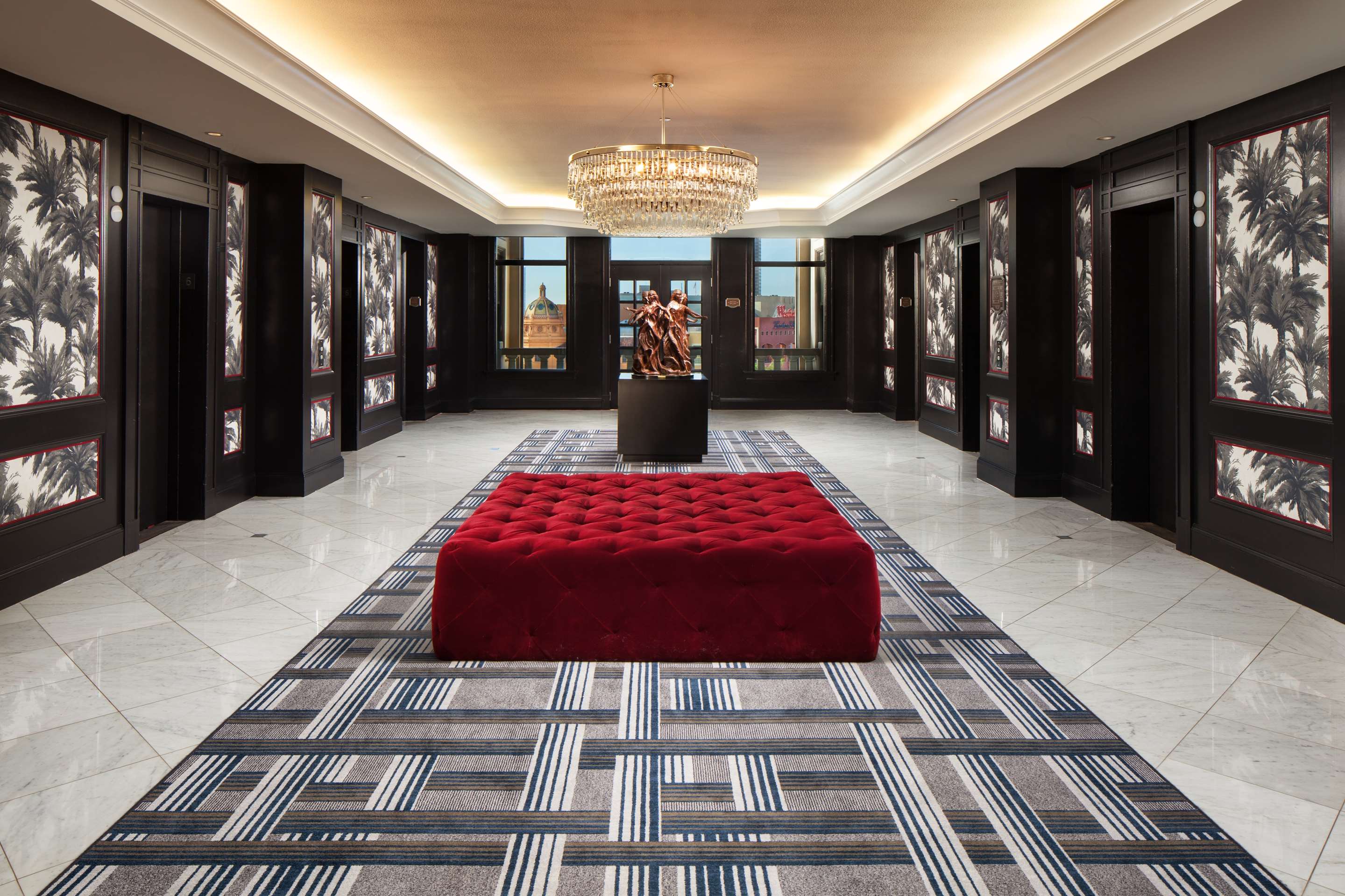 Guest Floor Foyer