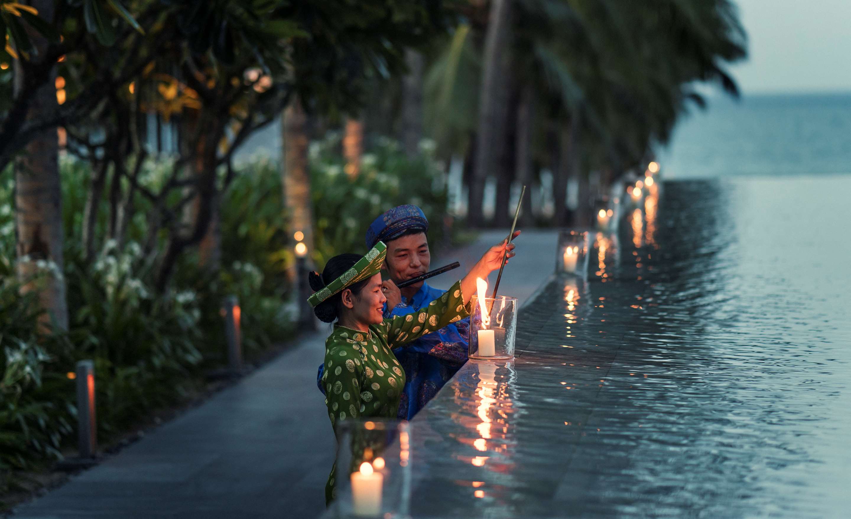 Thap Nen - Lighting Candles Ceremony