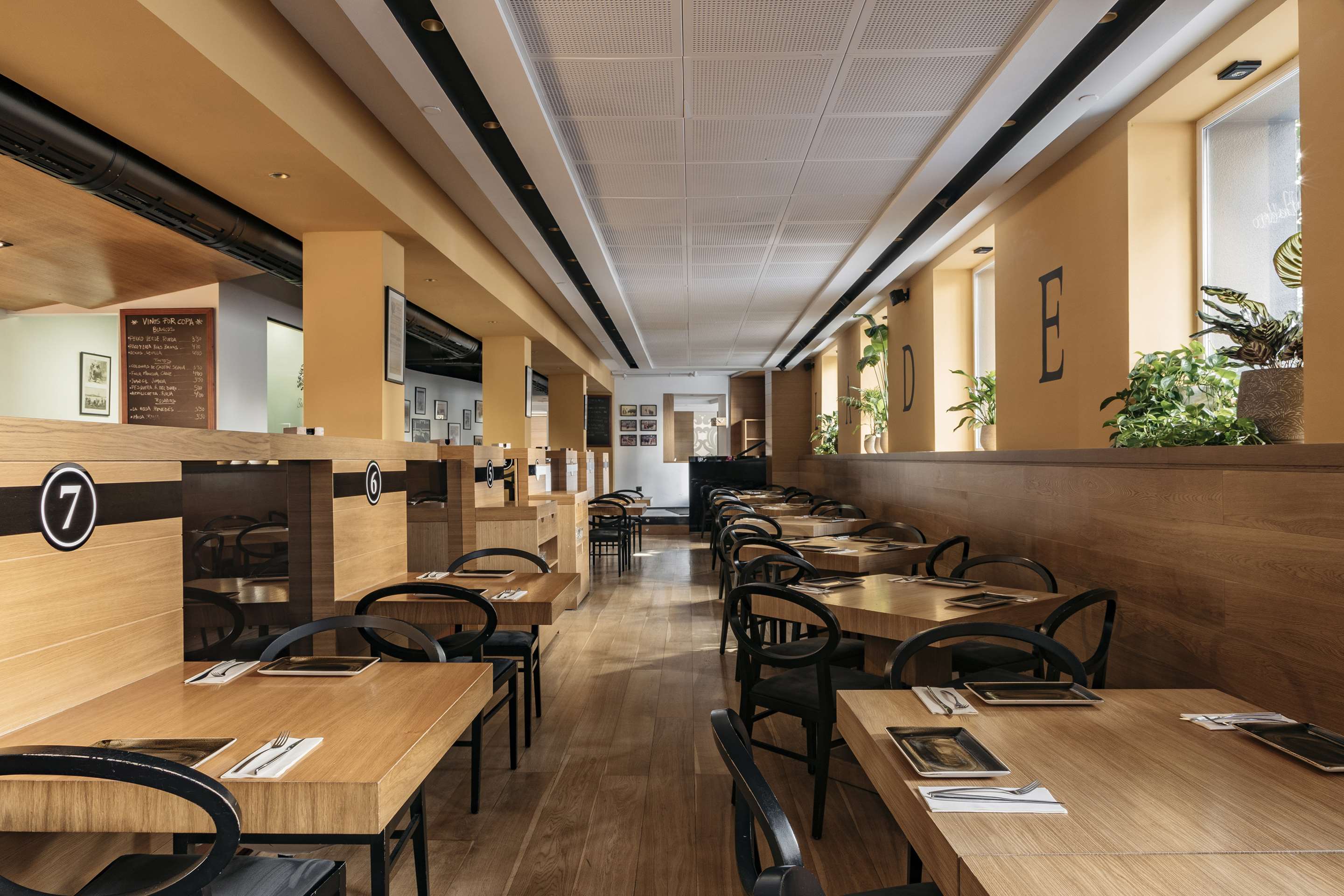 HotelColonGranMelia Burladero Tapas Restaurant