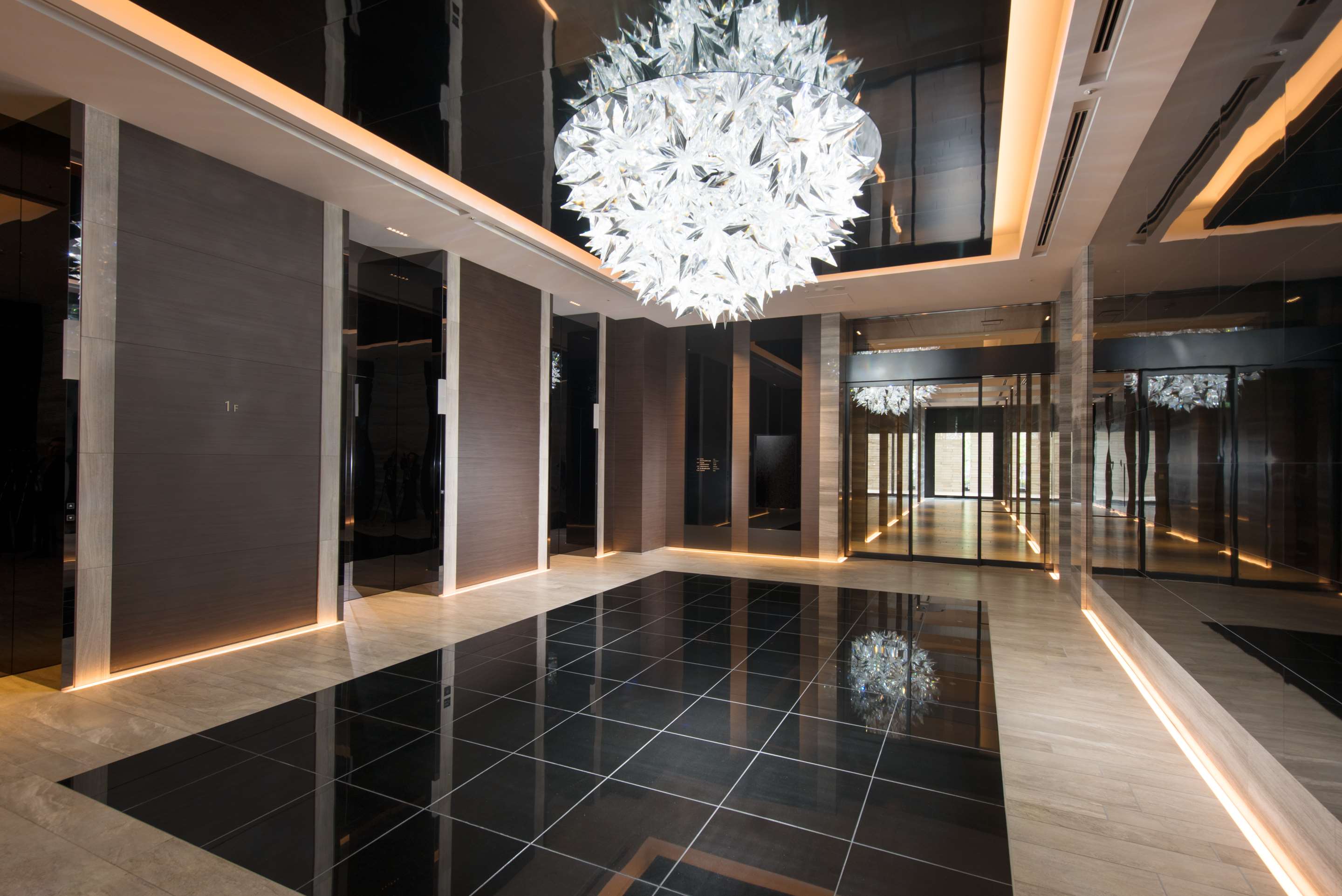 1F Elevator Entrance