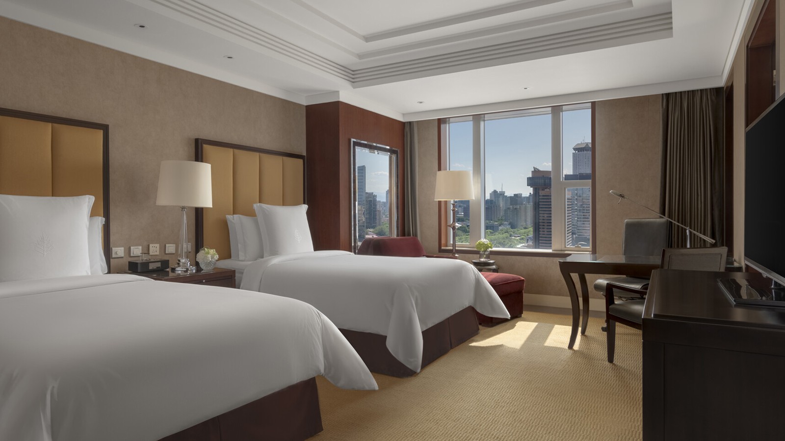 디럭스룸 시티 뷰