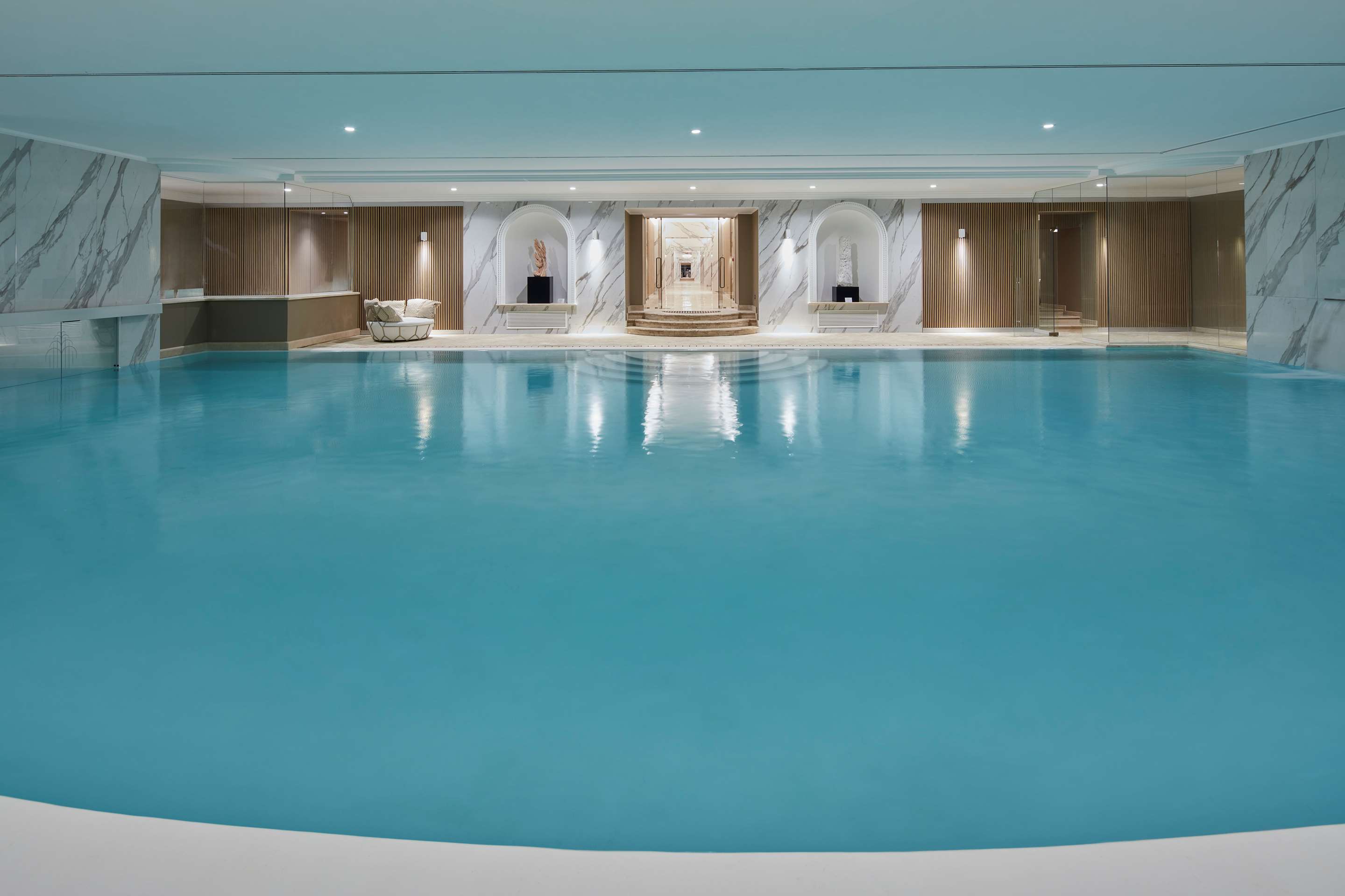 Palazzo Fiuggi Pool tyson sadlo herdrepresented