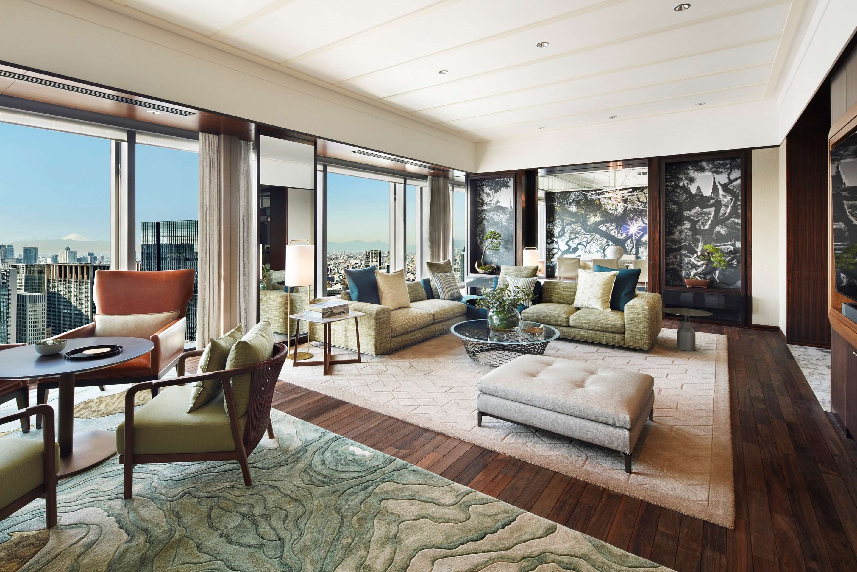 Presidential Suite Living Room