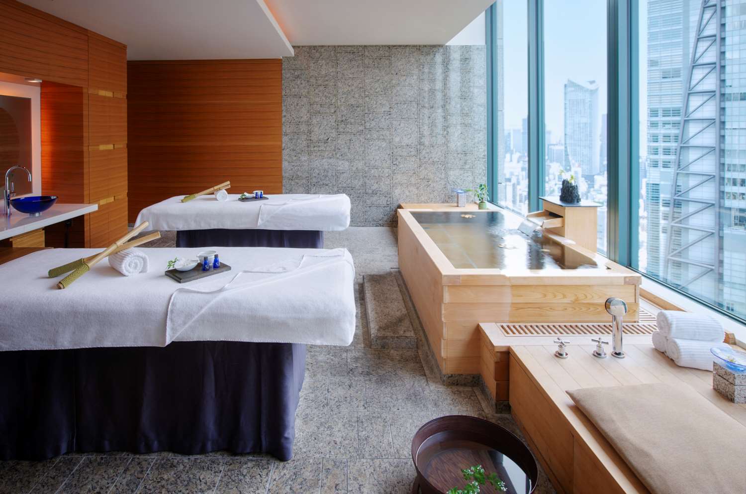 Mizuki SPA & Fitness - Treatment Room