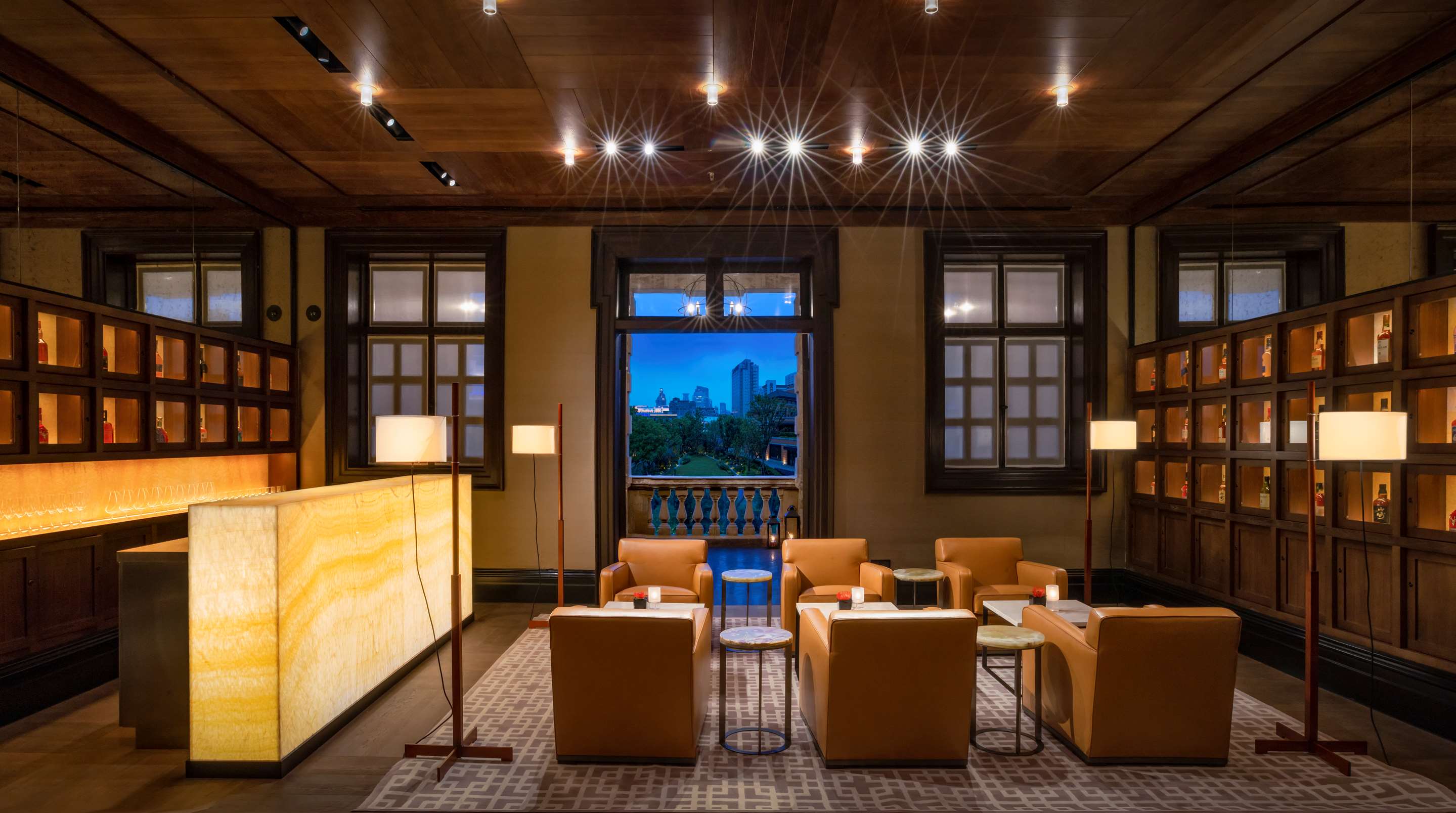 Chamber of Commerce Shanghai Whisky Bar